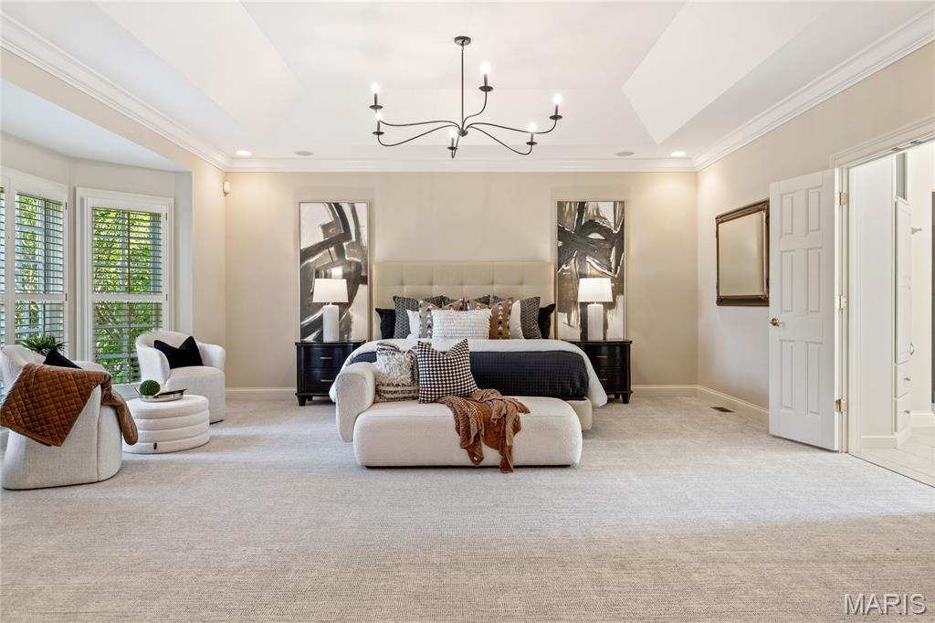 Town and Country, Missouri, 63141, United States, 5 Bedrooms Bedrooms, ,7 BathroomsBathrooms,Residential,For Sale,1966685