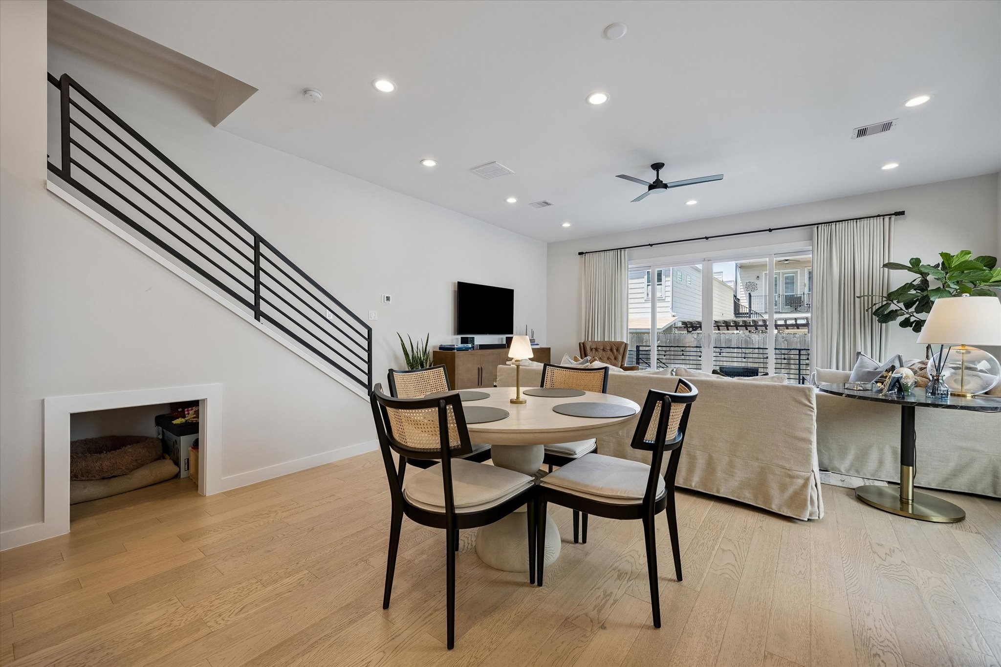  5532 Darling Street - 物件實景