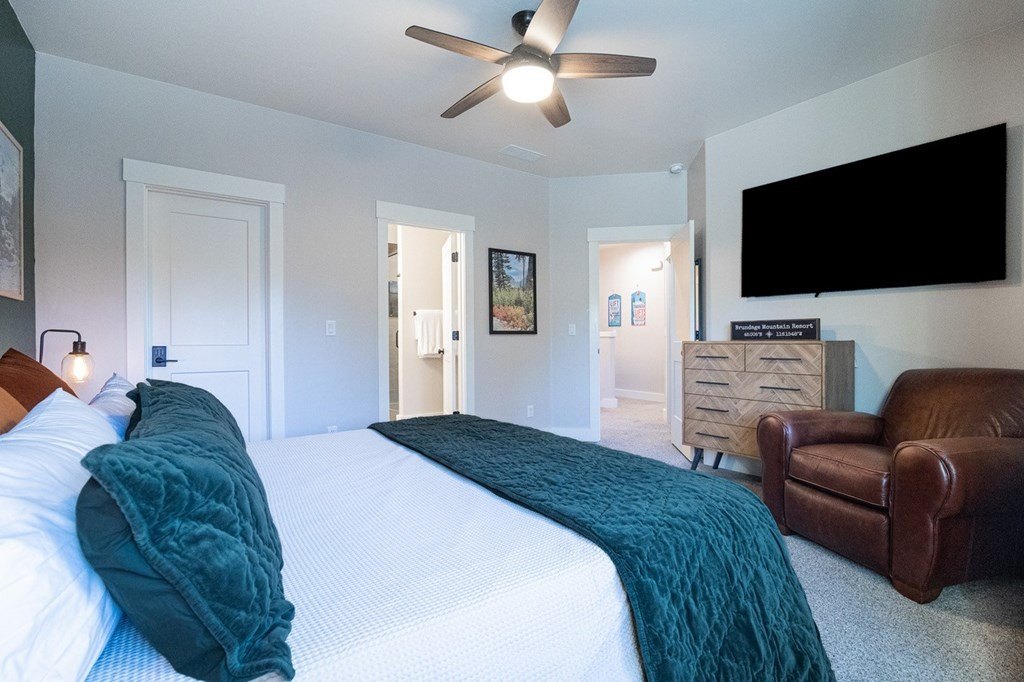 McCall, Idaho, 83638, United States, 4 Bedrooms Bedrooms, ,3 BathroomsBathrooms,Residential,For Sale,1763230
