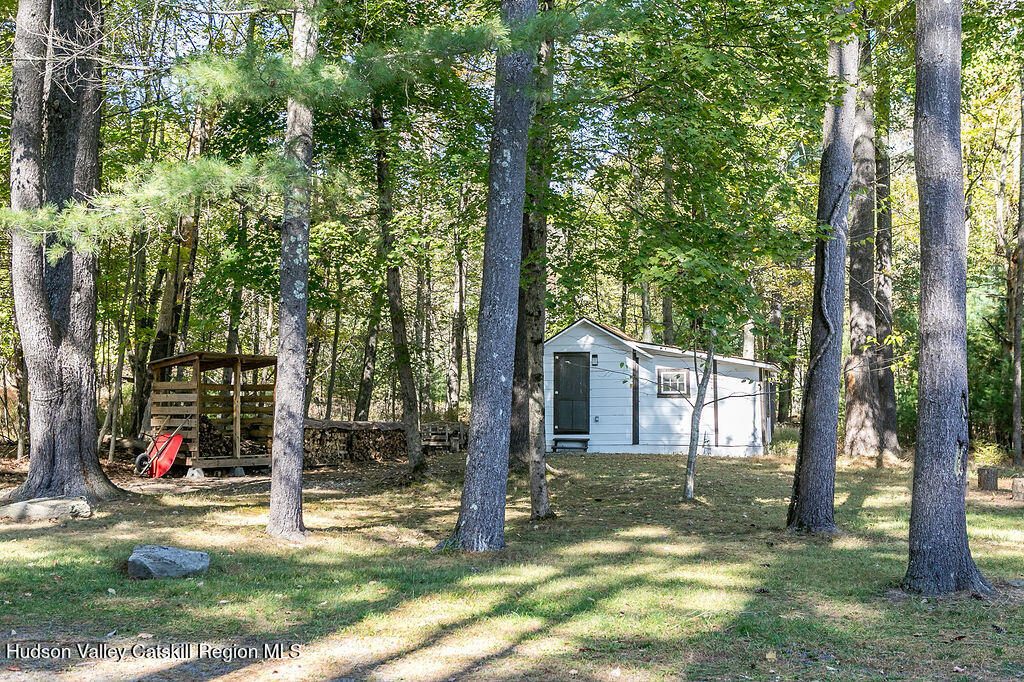 Woodstock, New York, 12498, United States, 2 Bedrooms Bedrooms, ,3 BathroomsBathrooms,Residential,For Sale,1965588