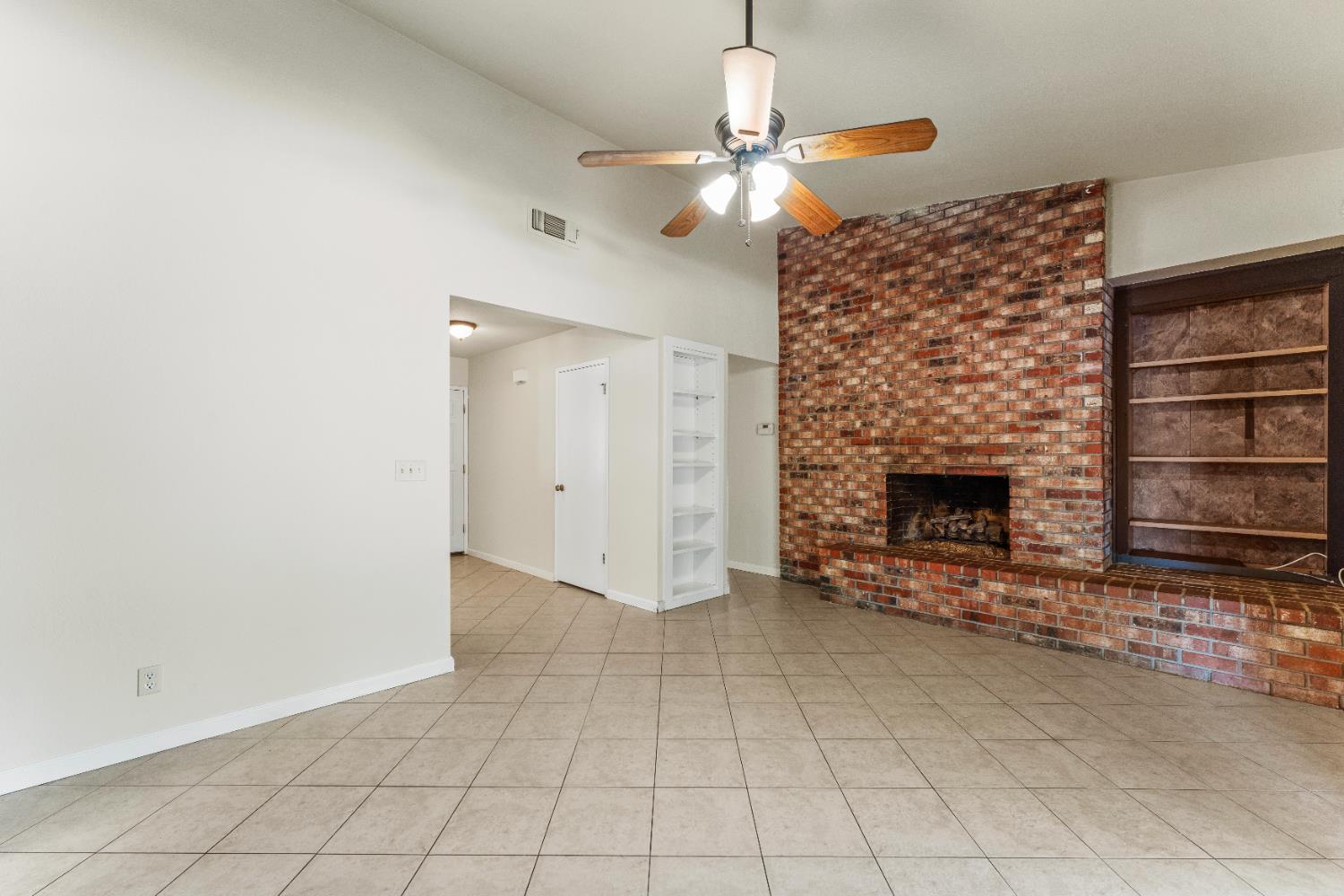 Granite Bay, California, 95746, United States, 3 Bedrooms Bedrooms, ,2 BathroomsBathrooms,Residential,For Sale,1890604