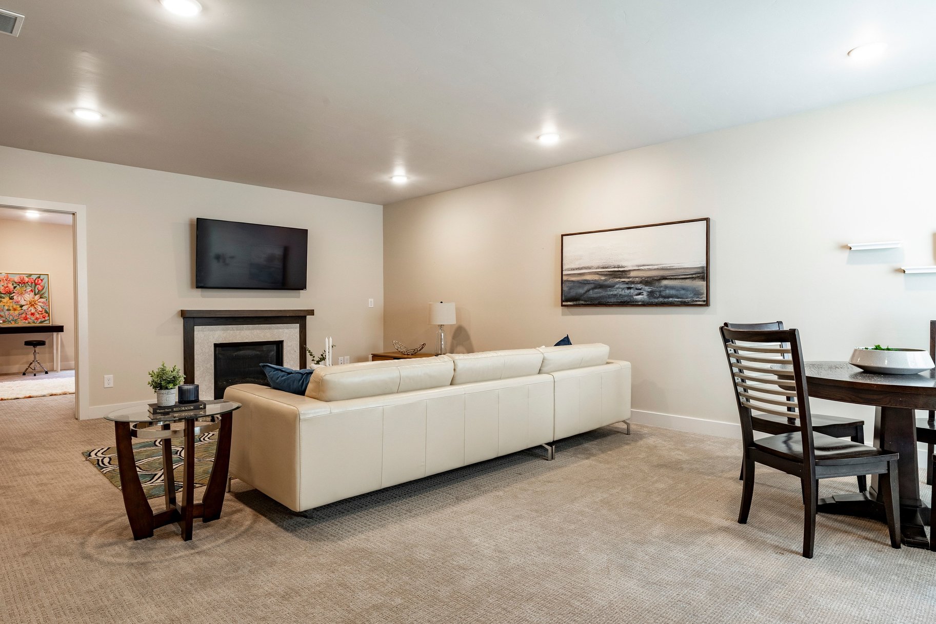 Custom Built, 2020, Amazing Finishes and Floor Plan - 物件實景