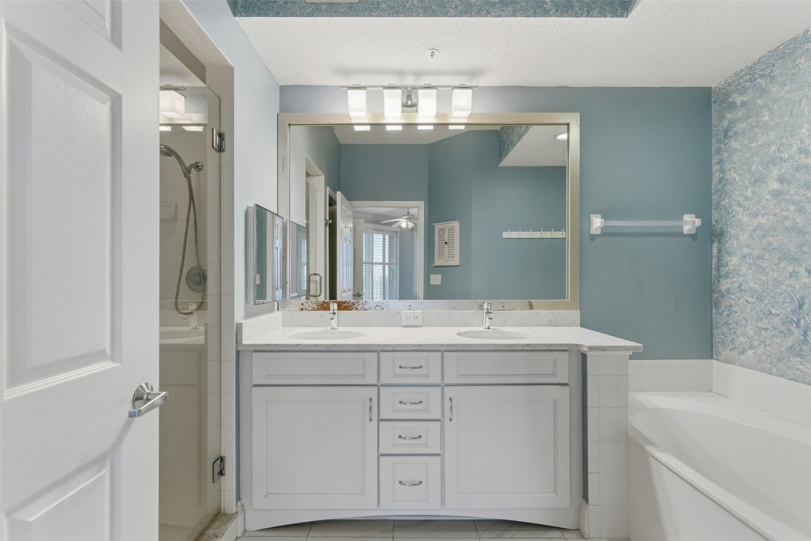 Fernandina Beach, Florida, 32034, United States, 2 Bedrooms Bedrooms, ,2 BathroomsBathrooms,Residential,For Sale,2000330