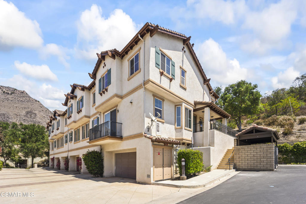 Newbury Park, California, 91320, United States, 3 Bedrooms Bedrooms, ,3 BathroomsBathrooms,Residential,For Sale,1923498