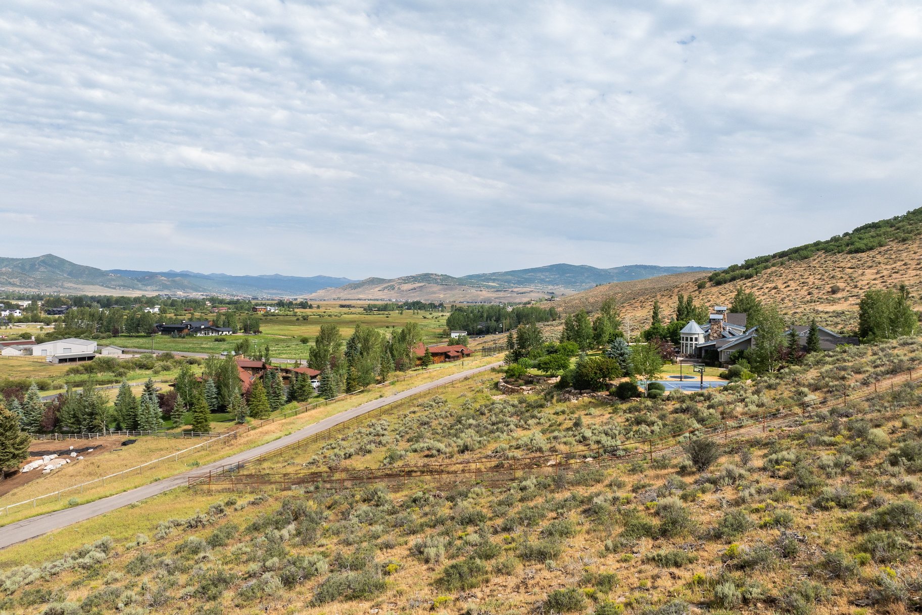  A Rare Old Ranch Road Homesite with Panoramic Ski Mountain Views - 物件實景