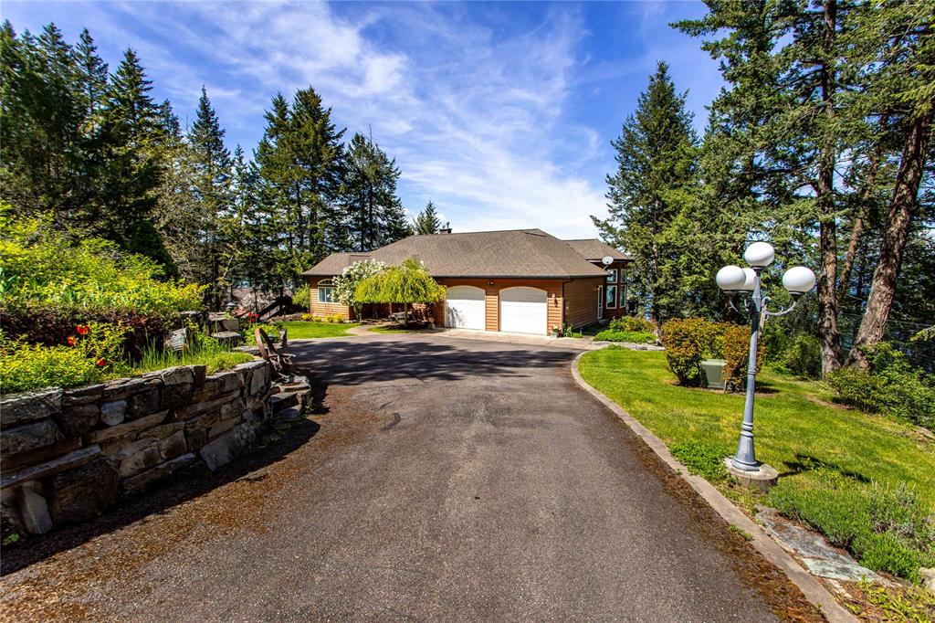 Polson, Montana, 59860, United States, 4 Bedrooms Bedrooms, ,4 BathroomsBathrooms,Residential,For Sale,1984394