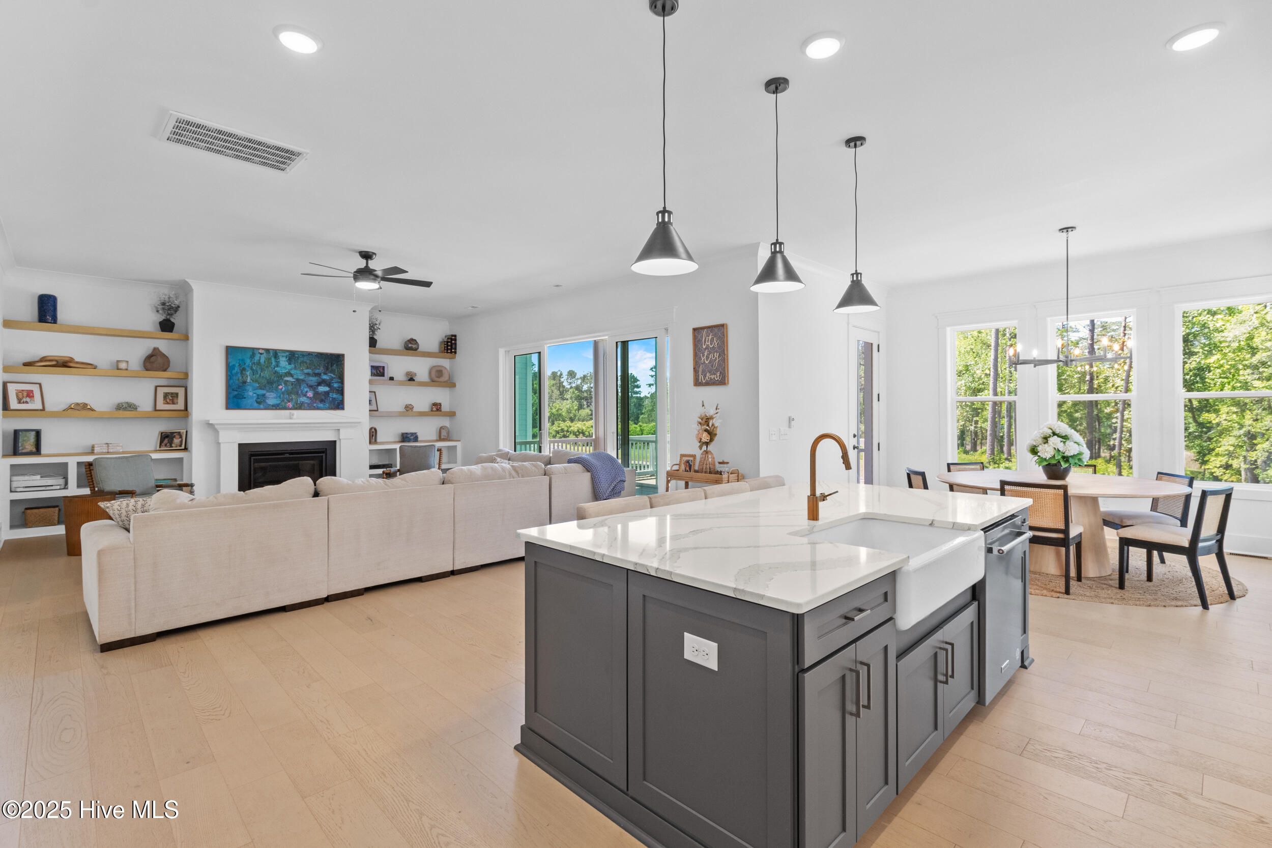 Wilmington, North Carolina, 28411, United States, 4 Bedrooms Bedrooms, ,4 BathroomsBathrooms,Residential,For Sale,1794780