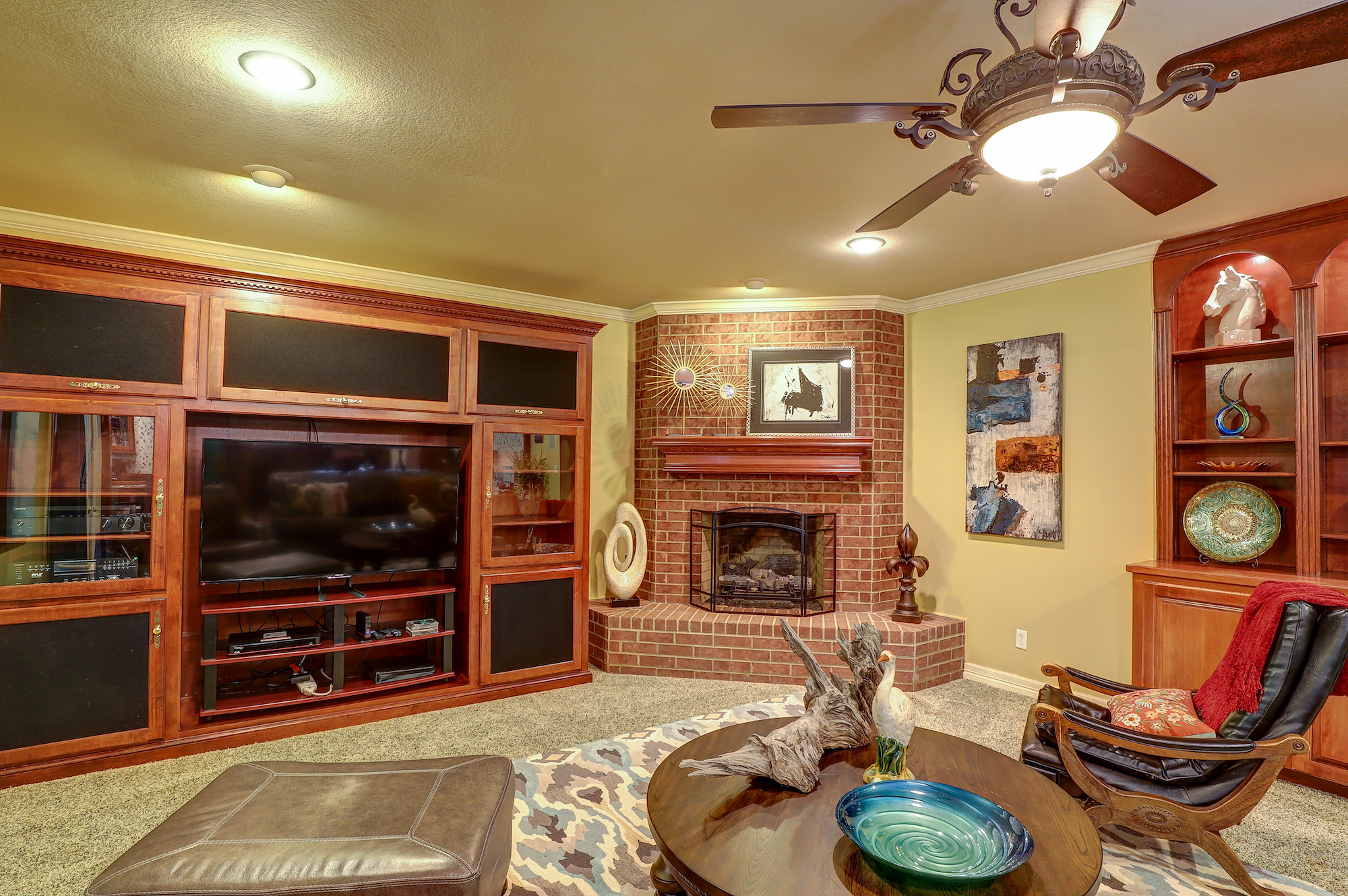 Texarkana, Texas, 75503, United States, 4 Bedrooms Bedrooms, ,4 BathroomsBathrooms,Residential,For Sale,1976684