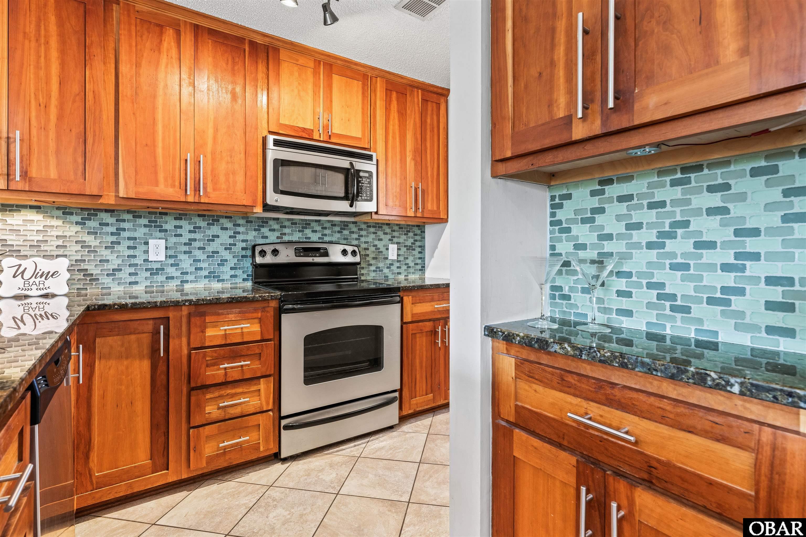 Manteo, North Carolina, 27954, United States, 3 Bedrooms Bedrooms, ,3 BathroomsBathrooms,Residential,For Sale,1901089