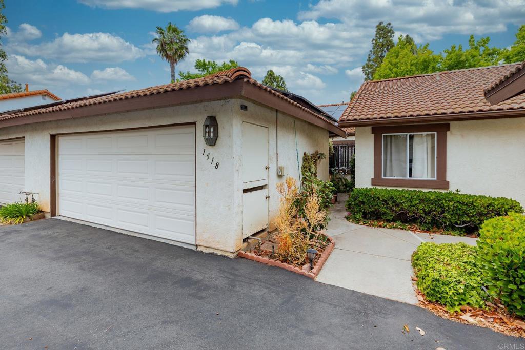 Oceanside, California, 92057, United States, 2 Bedrooms Bedrooms, ,2 BathroomsBathrooms,Residential,For Sale,1850265
