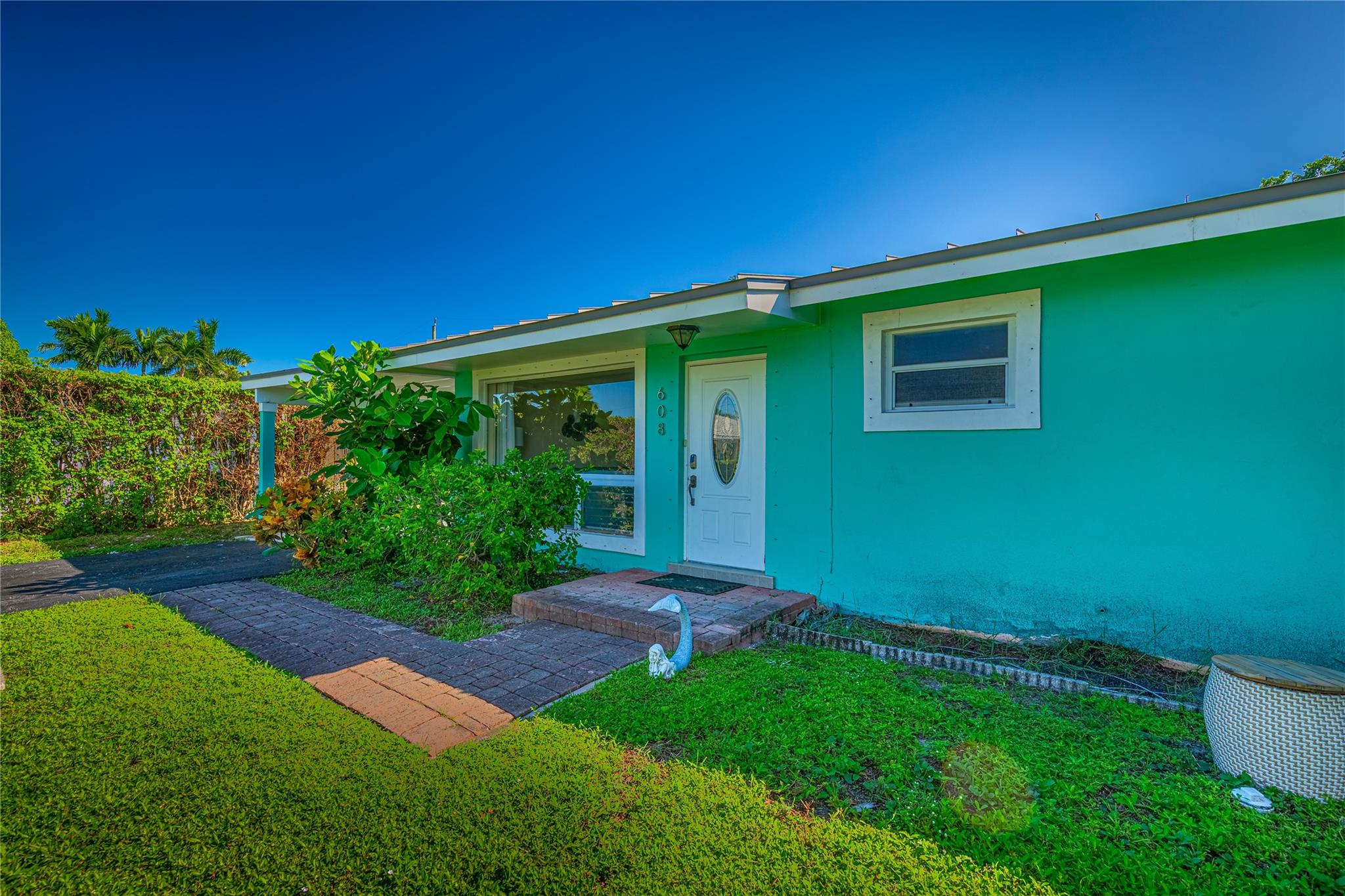 Pompano Beach, Florida, 33062, United States, 2 Bedrooms Bedrooms, ,2 BathroomsBathrooms,Residential,For Sale,1978458