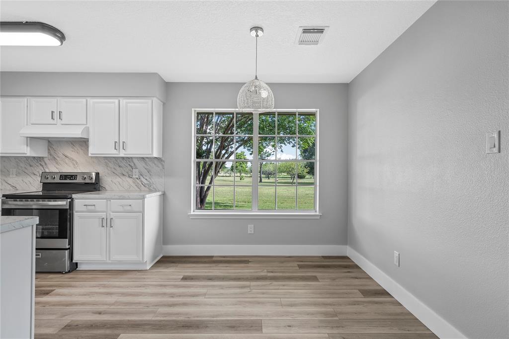 Kosse, Texas, 76653, United States, 3 Bedrooms Bedrooms, ,2 BathroomsBathrooms,Residential,For Sale,1867279