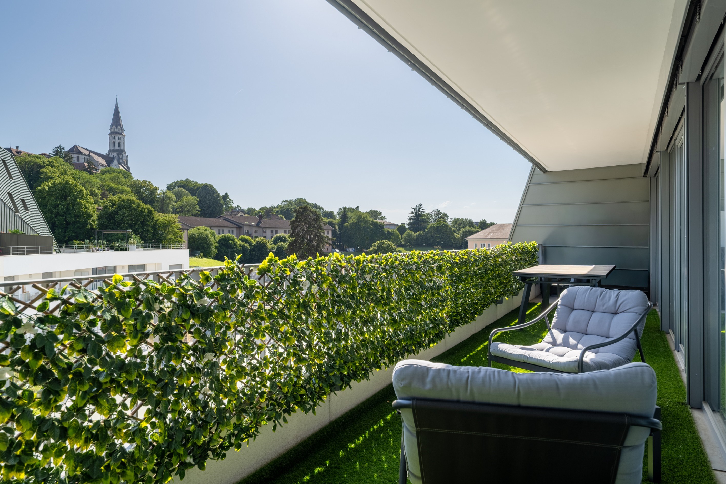  Elegant 105 m² family apartment with a terrace in the heart of Annecy - 物件實景