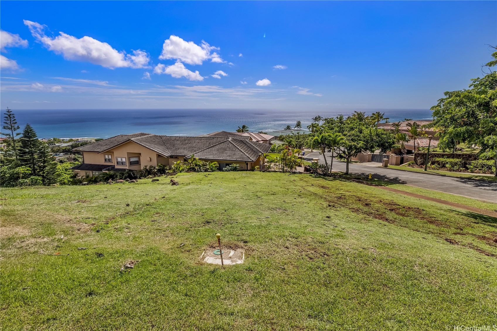 Honolulu, Hawaii, 96821, United States, ,Land,For Sale,1986206