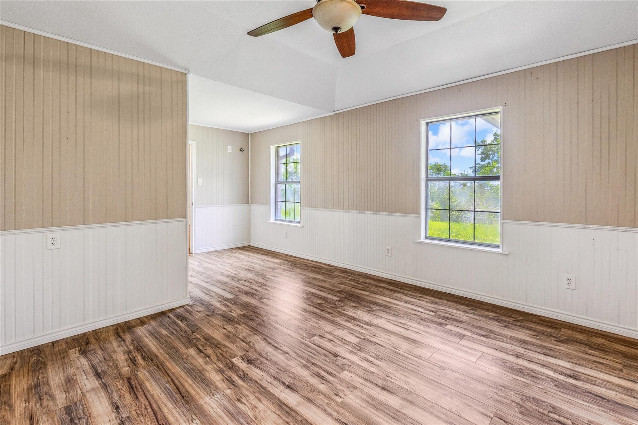 Campbell, Texas, 75442, United States, 3 Bedrooms Bedrooms, ,2 BathroomsBathrooms,Residential,For Sale,1854450