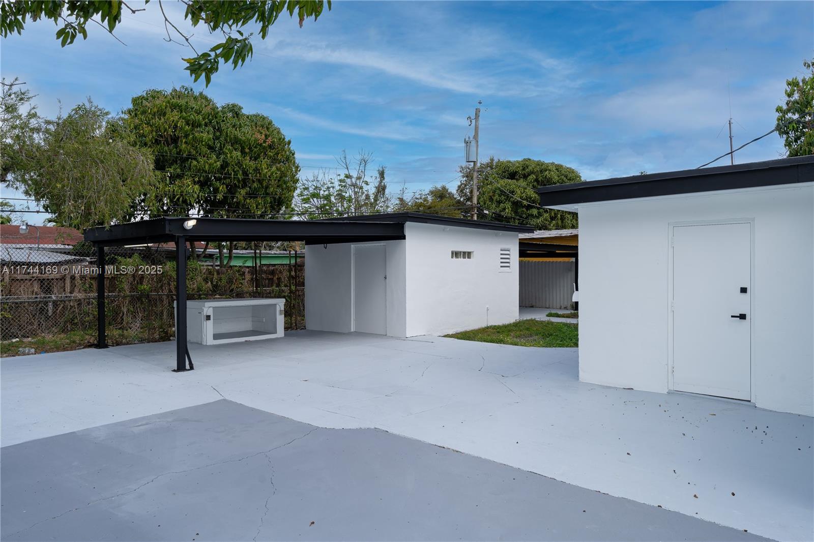 Opa-locka, Florida, 33054, United States, 3 Bedrooms Bedrooms, ,2 BathroomsBathrooms,Residential,For Sale,1981872