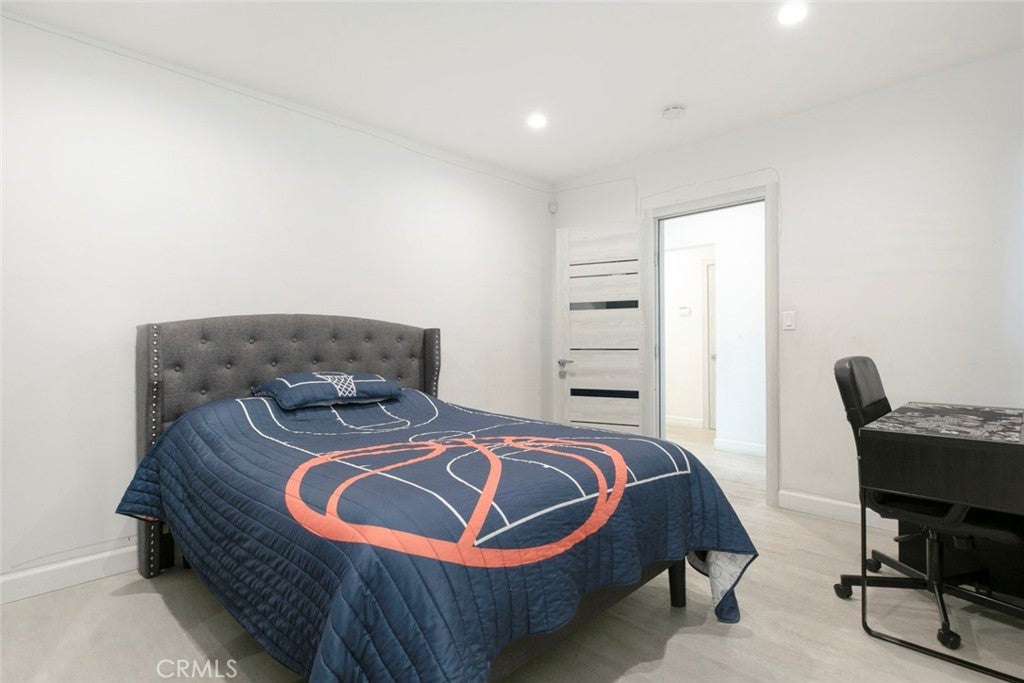 Valley Glen, California, 91405, United States, 3 Bedrooms Bedrooms, ,3 BathroomsBathrooms,Residential,For Sale,1938846