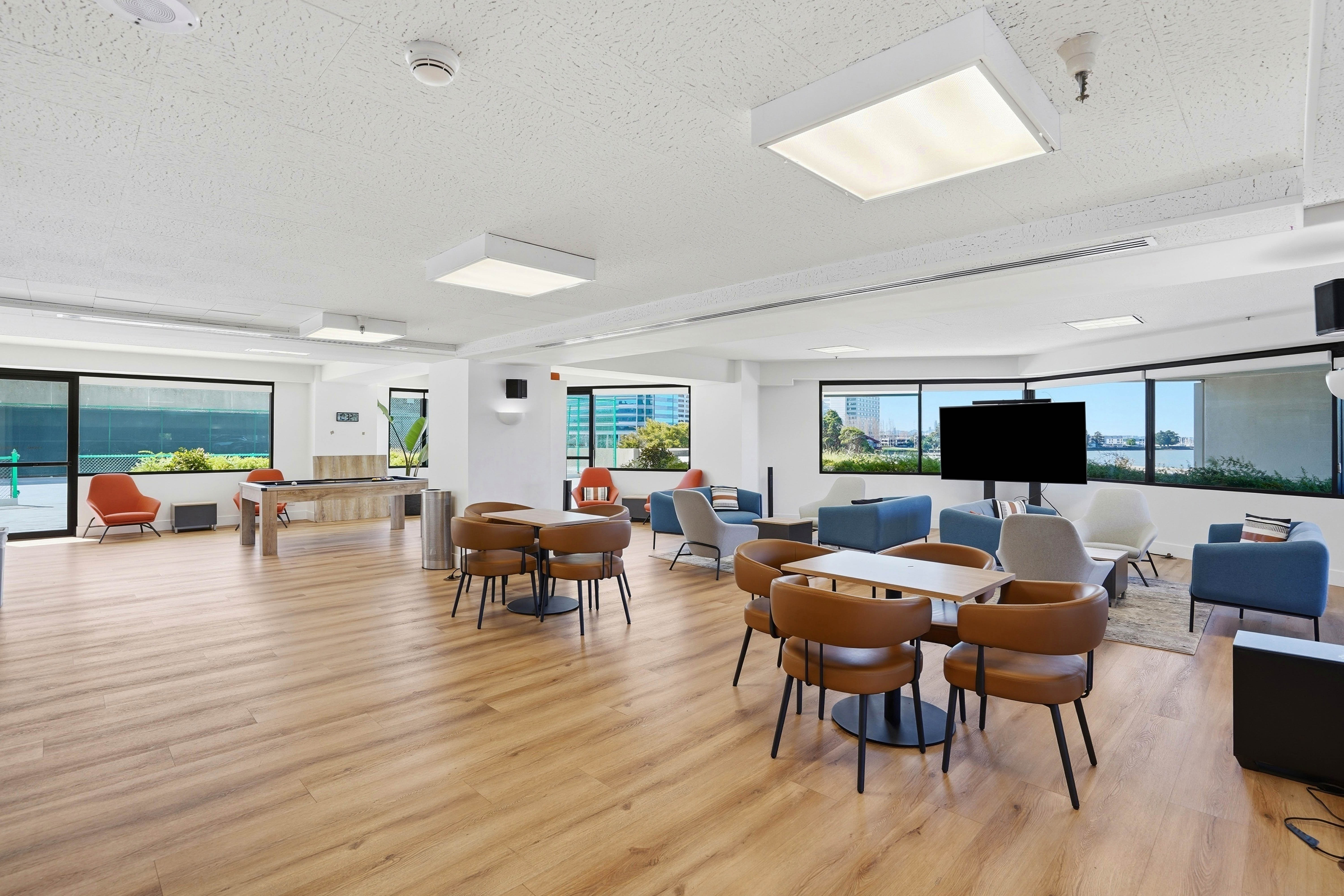  6363 Christie Avenue, Emeryville, CA 94608 - 物件實景