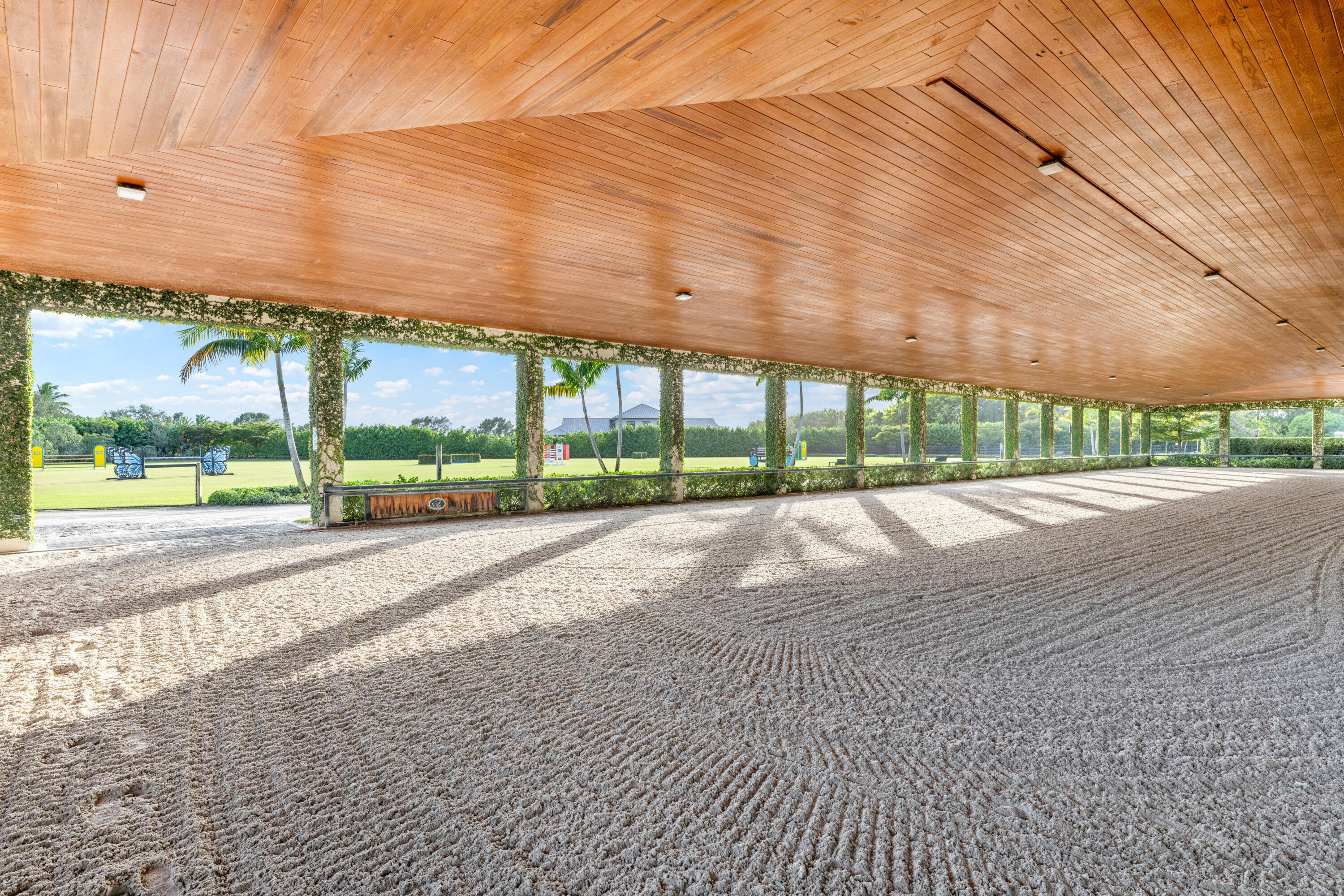  14739 & 49 Jumper Road - 物件實景