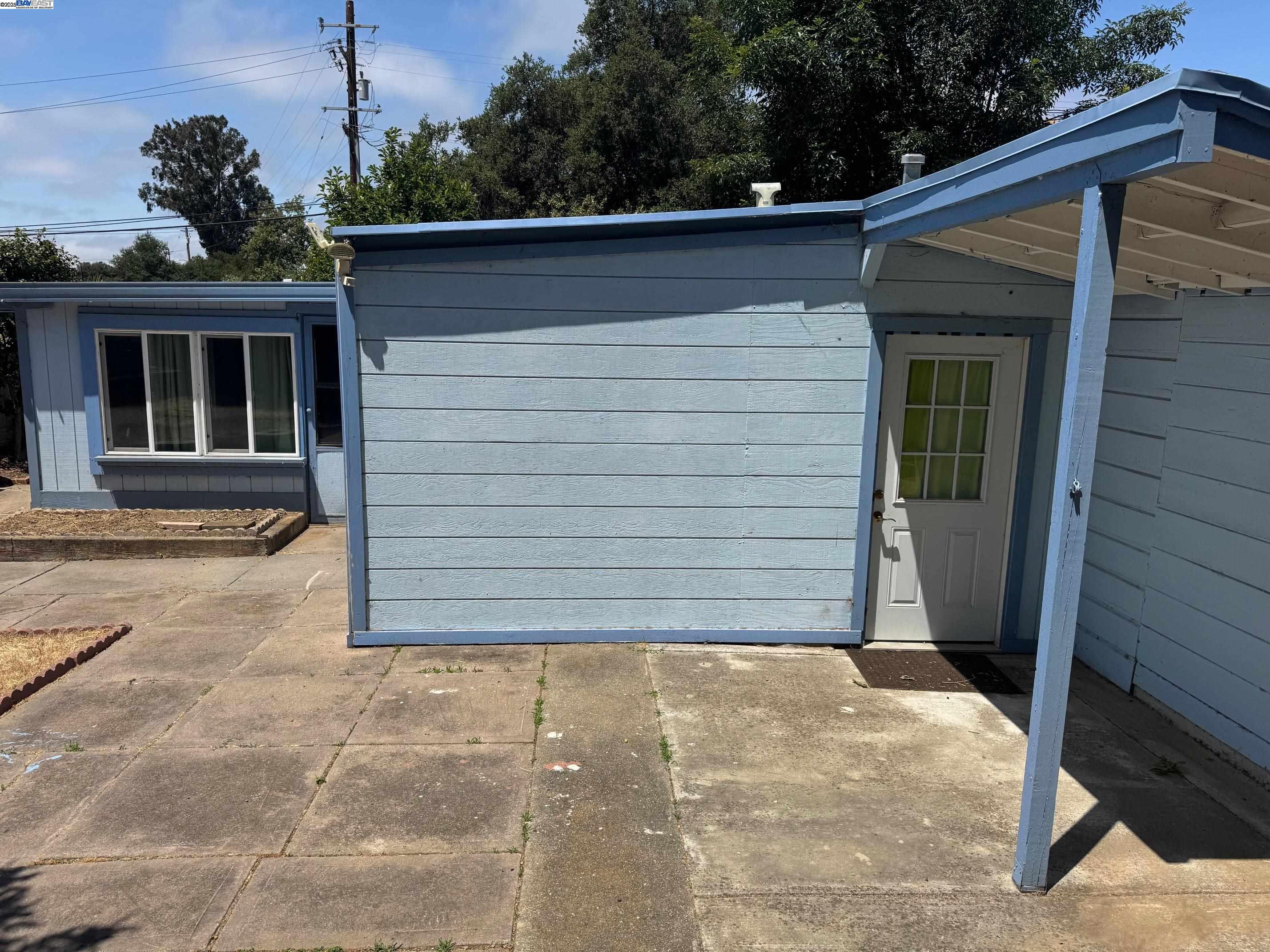 Fremont, California, 94536, United States, 2 Bedrooms Bedrooms, ,1 BathroomBathrooms,Residential,For Sale,1906886