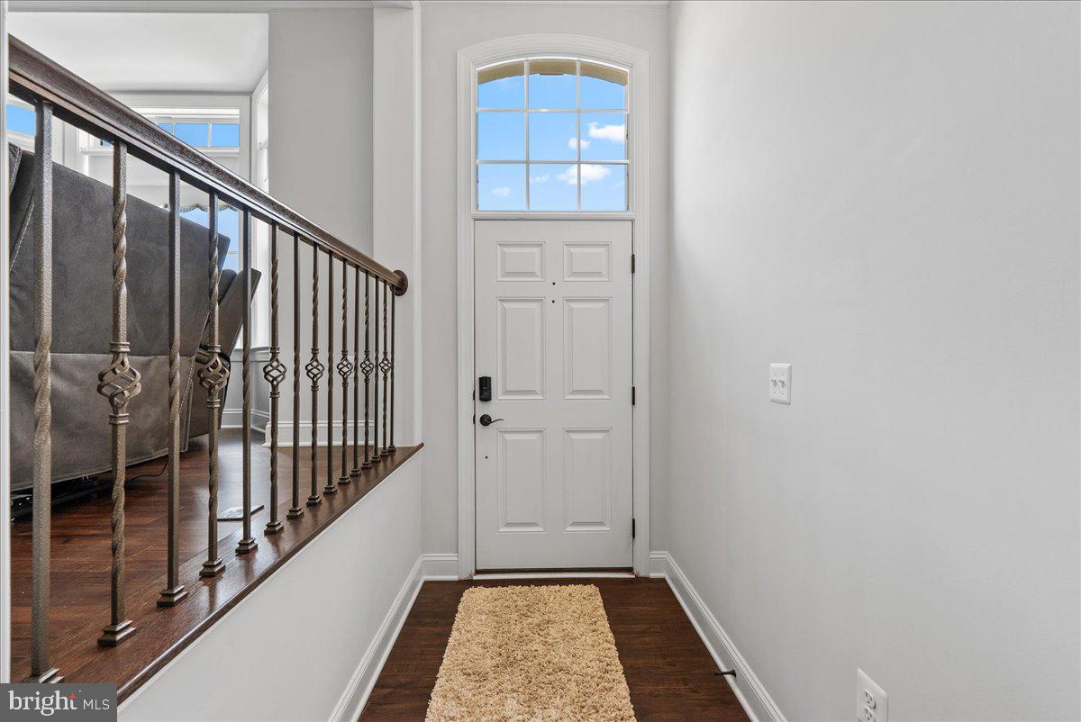 Woodbridge, Virginia, 22193, United States, 3 Bedrooms Bedrooms, ,4 BathroomsBathrooms,Residential,For Sale,1921081