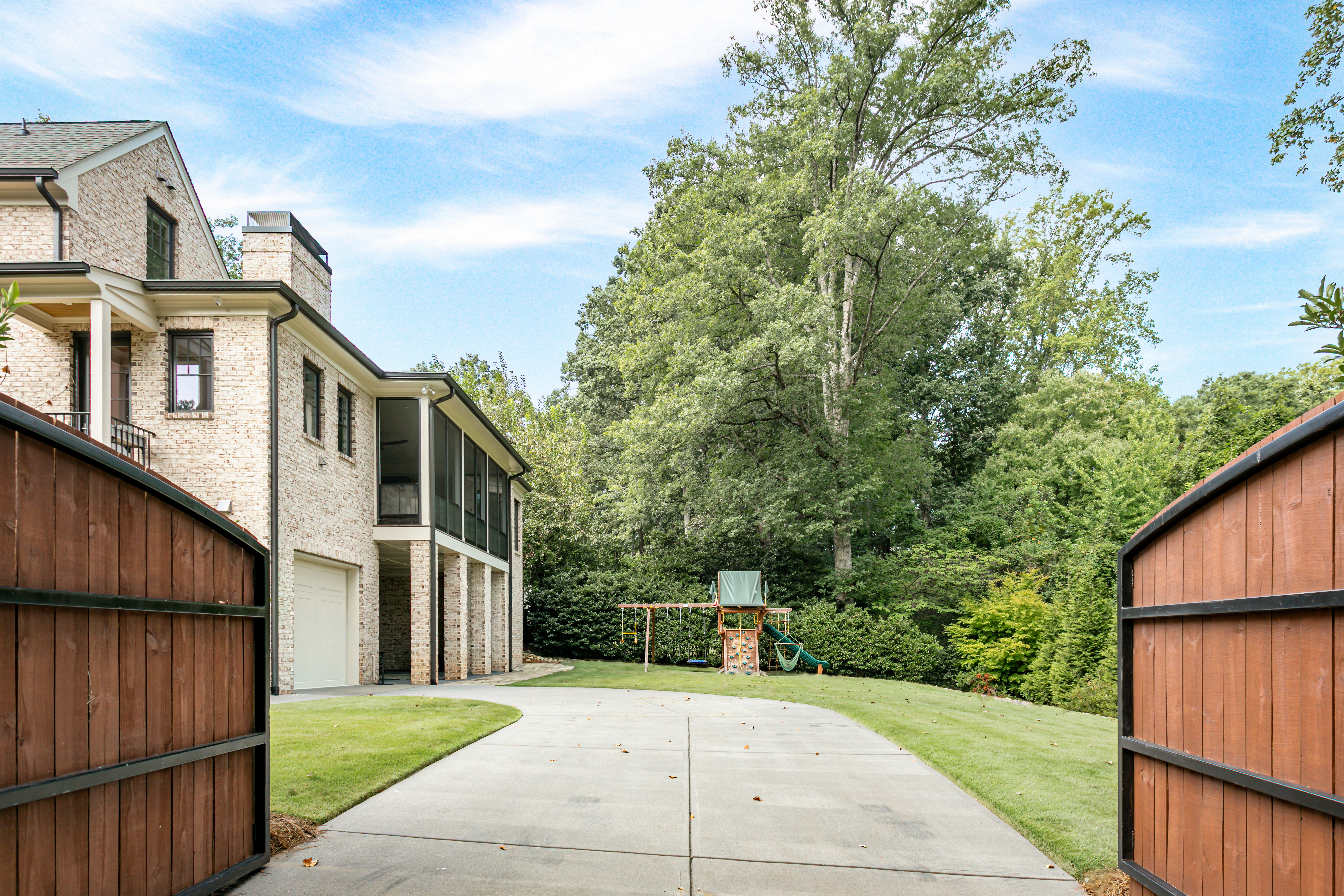  906 Lake Boone Trail, Raleigh, NC 27607 - 物件實景