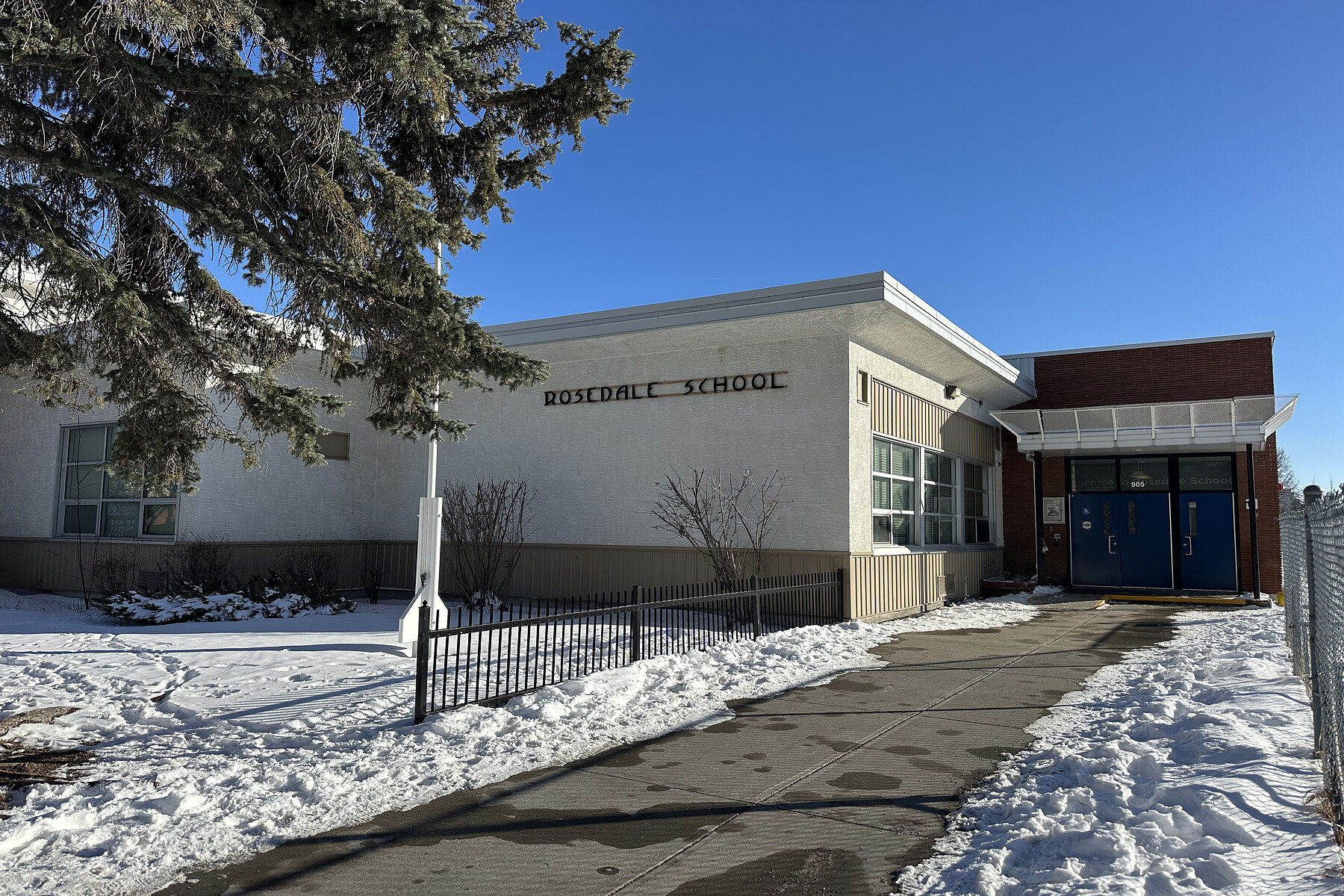  Fabulous Bungalow in Rosedale - 物件實景