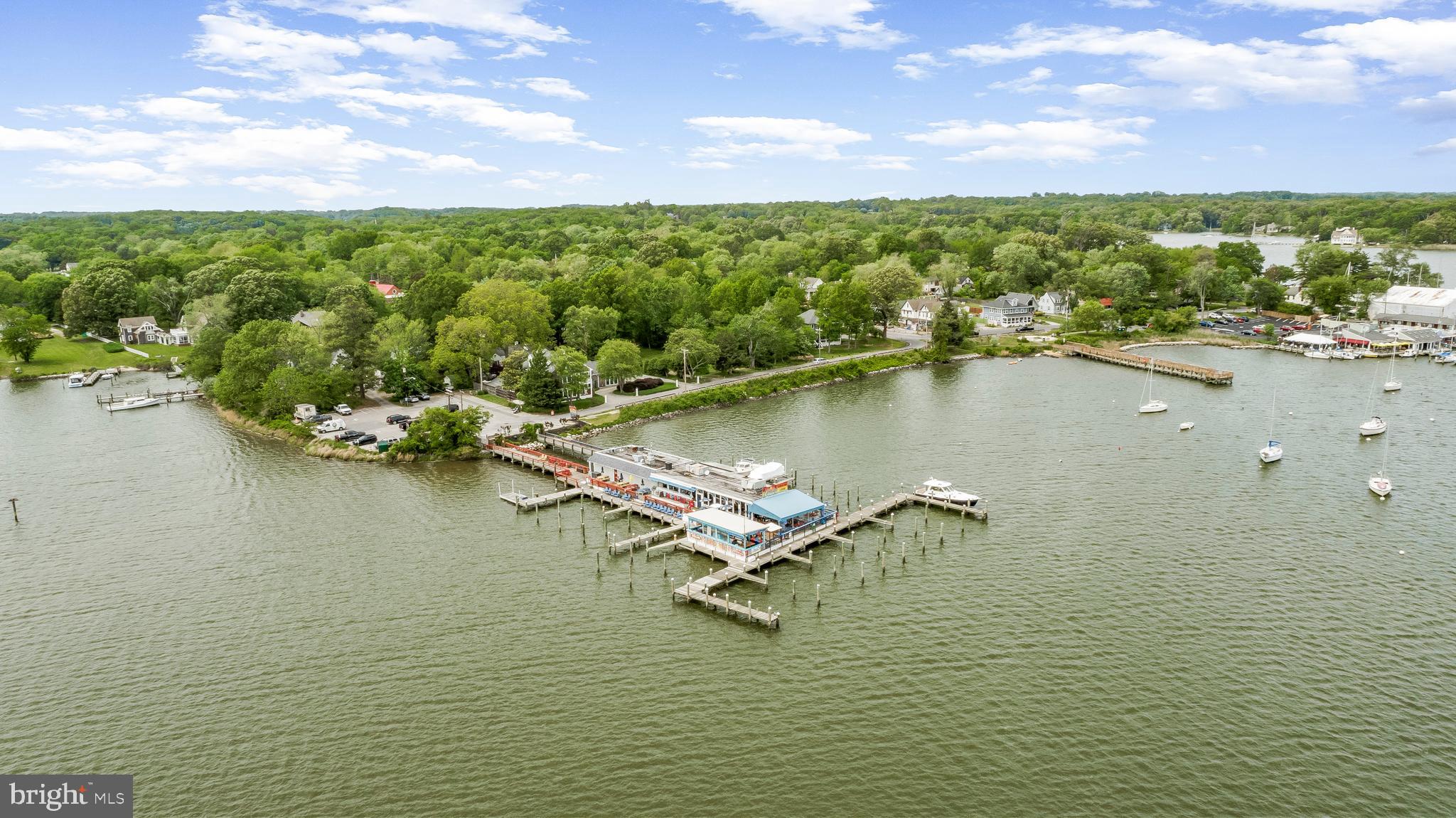 Galesville, Maryland, 20765, United States, 5 Bedrooms Bedrooms, ,4 BathroomsBathrooms,Residential,For Sale,1887426