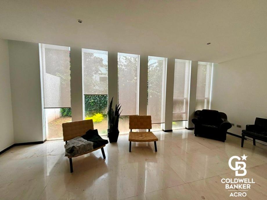 San Juan del Río, Querétaro, 76803, Mexico, 4 Bedrooms Bedrooms, ,4 BathroomsBathrooms,Residential,For Sale,1711952