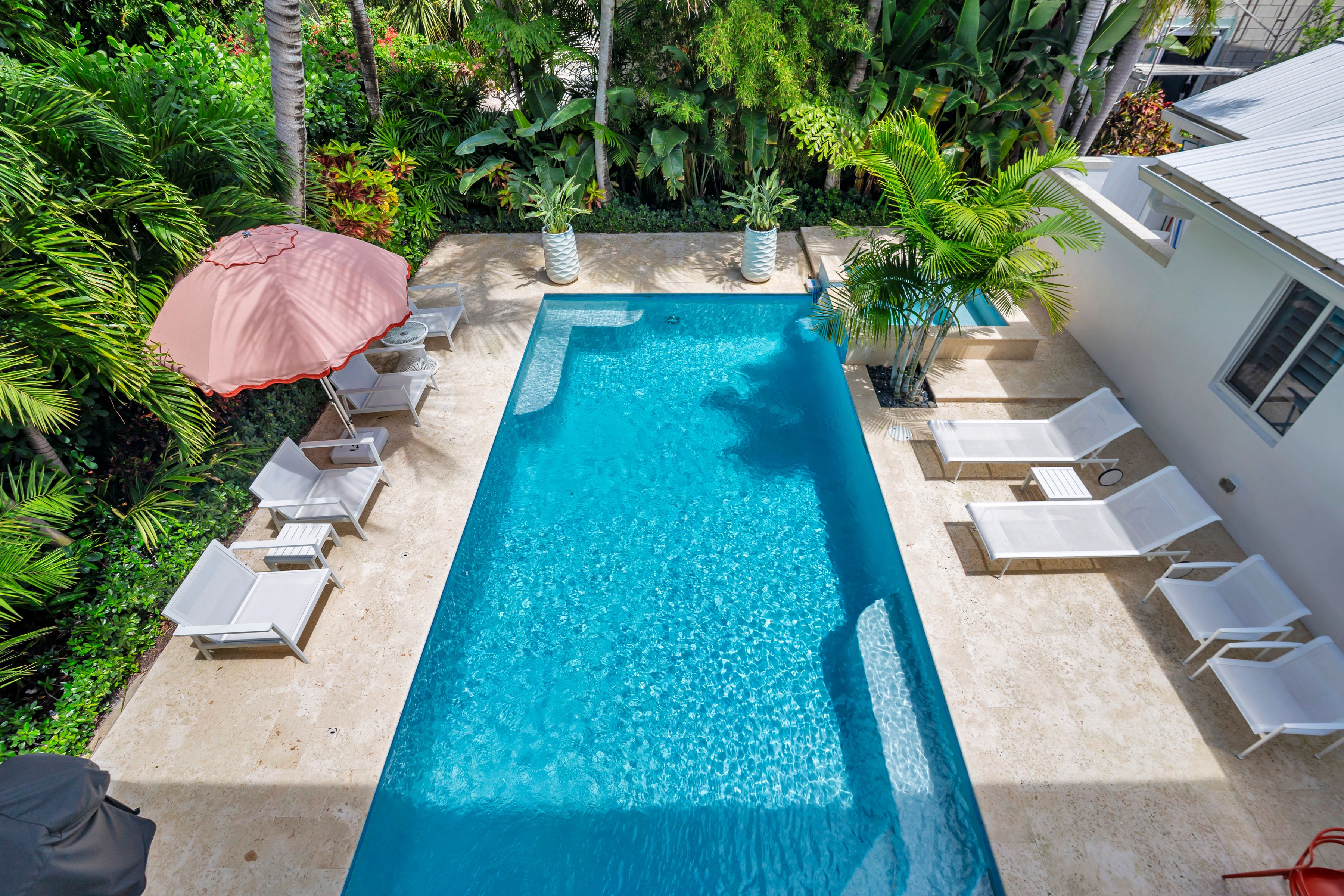  203 Arlington Road - 物件實景