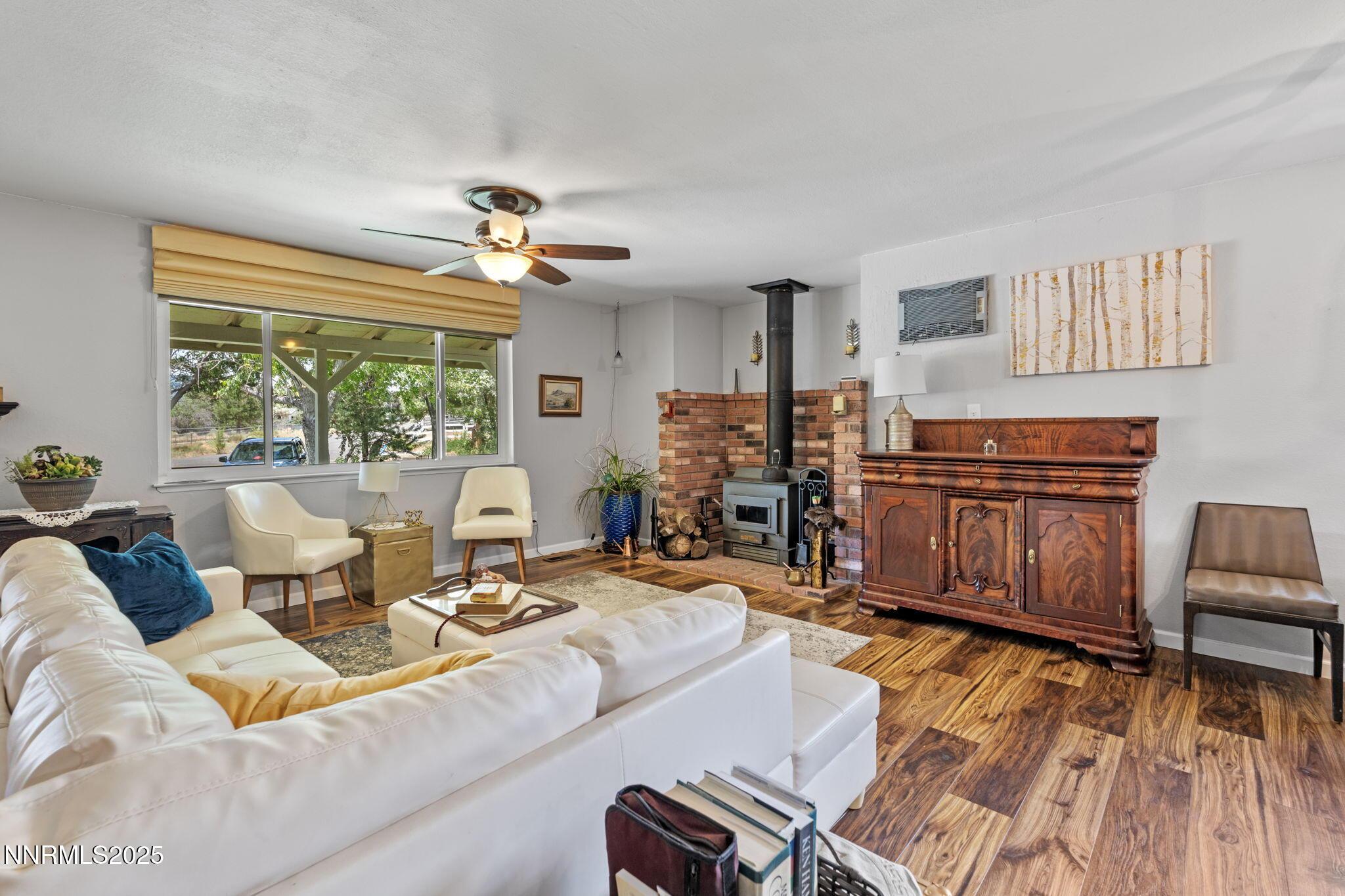 Washoe Valley, Nevada, 89704, United States, 4 Bedrooms Bedrooms, ,3 BathroomsBathrooms,Residential,For Sale,1883603