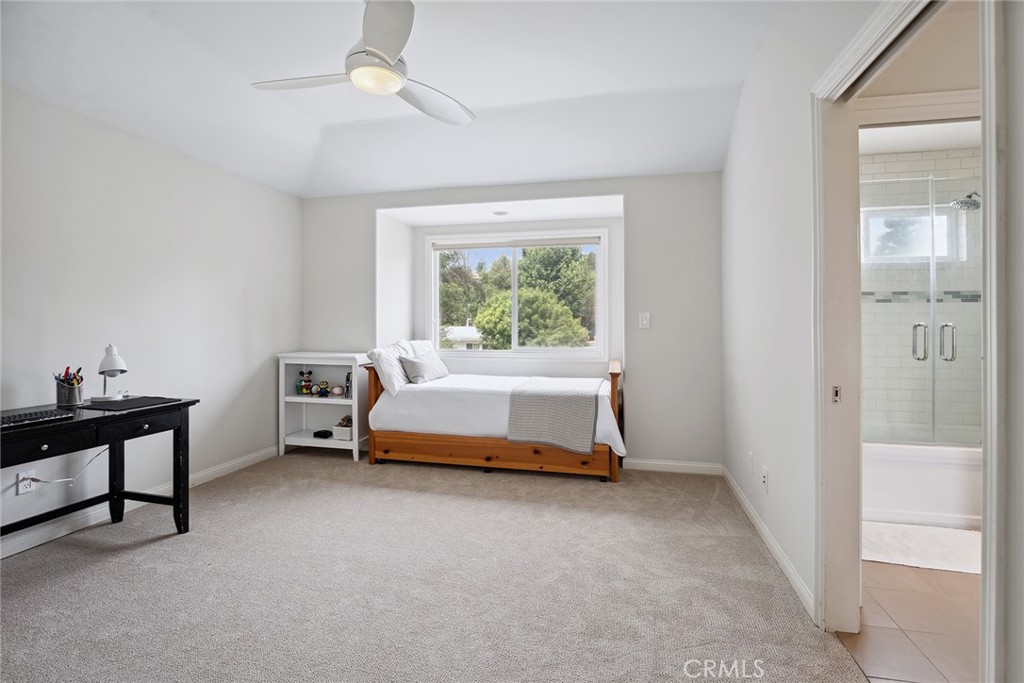 Tarzana, California, 91356, United States, 6 Bedrooms Bedrooms, ,5 BathroomsBathrooms,Residential,For Sale,1848701
