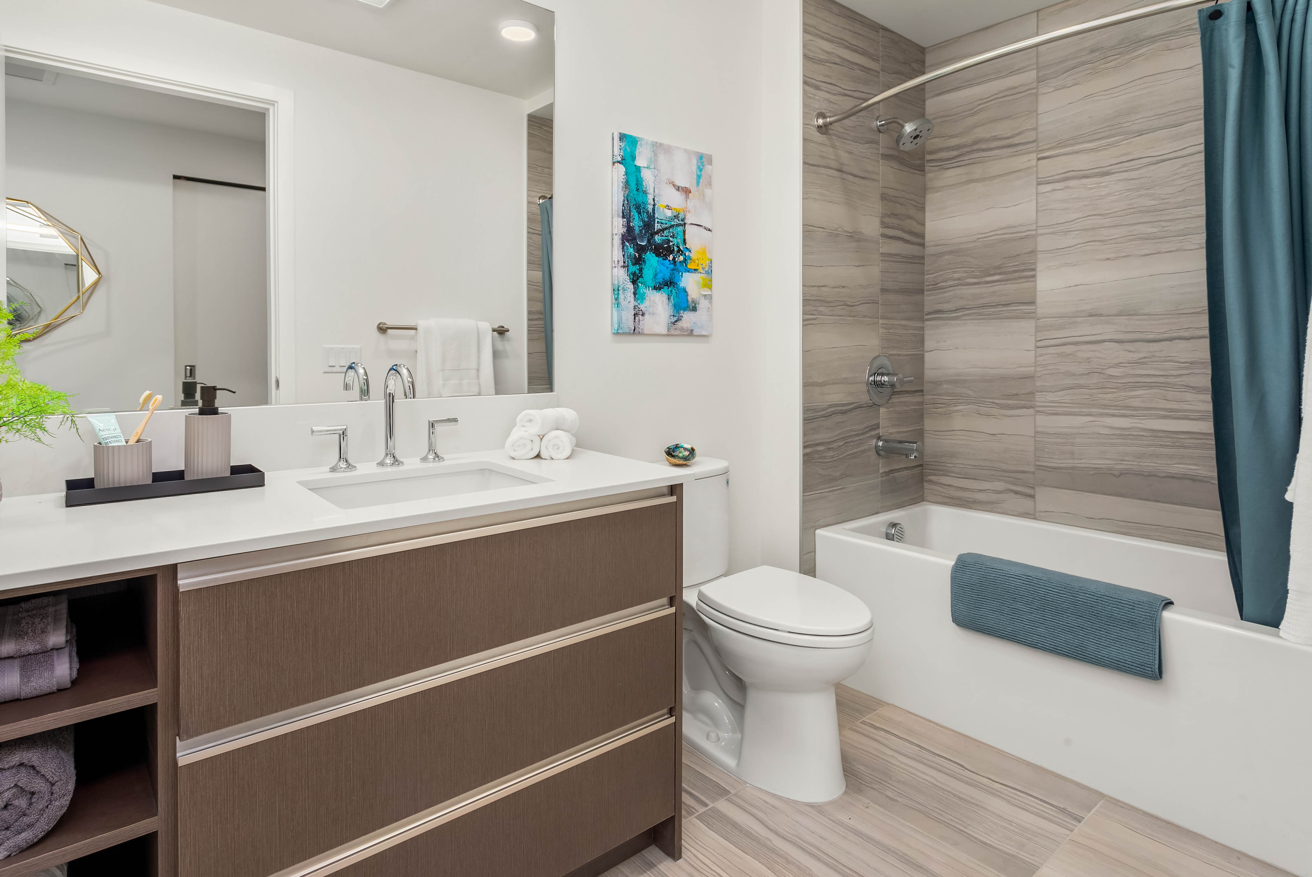  800 Columbia Street #2203, Seattle, WA, 98104 - 物件實景