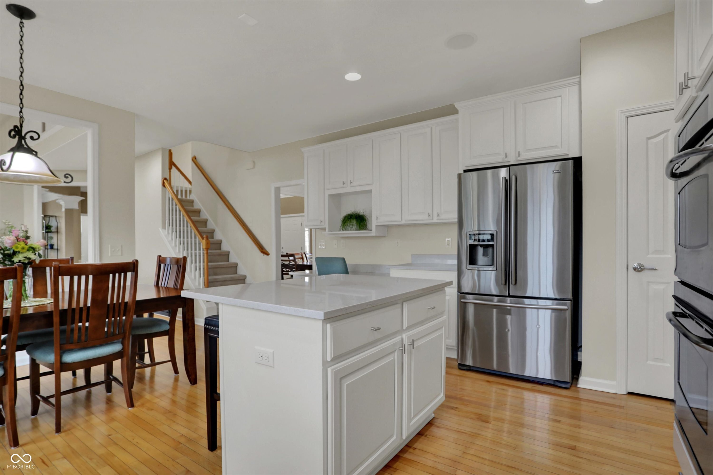 Zionsville, Indiana, 46077, United States, 4 Bedrooms Bedrooms, ,4 BathroomsBathrooms,Residential,For Sale,1880613