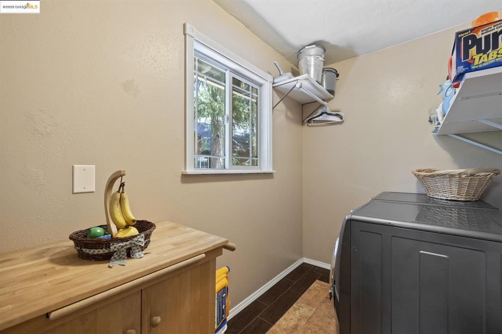 Twain Harte, California, 95383, United States, 3 Bedrooms Bedrooms, ,3 BathroomsBathrooms,Residential,For Sale,1862195