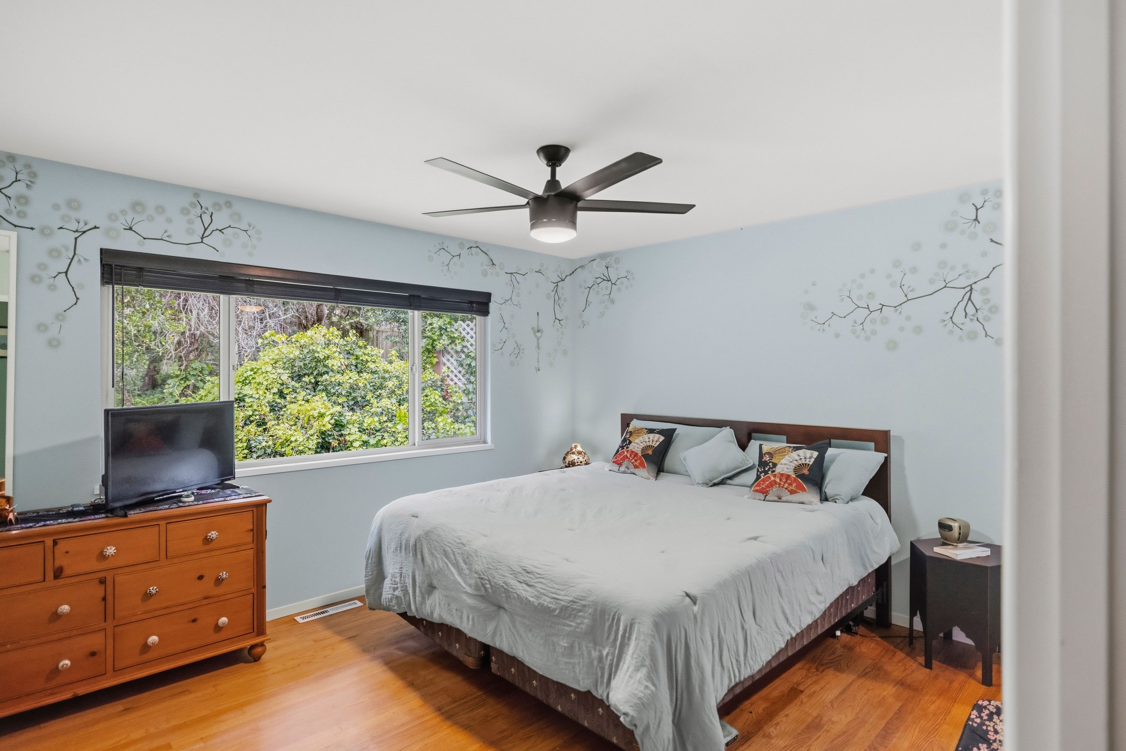  25193 Flanders Drive, Carmel - 物件實景