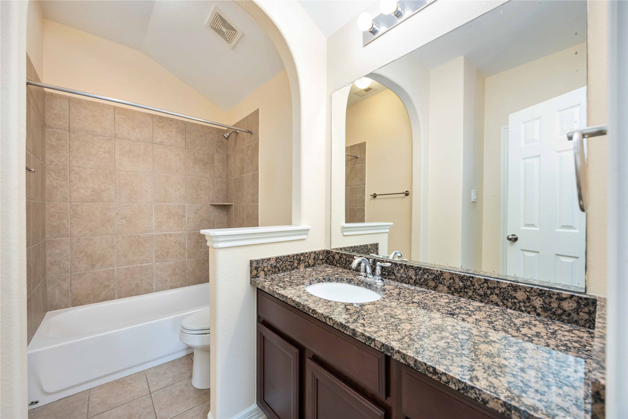 Missouri City, Texas, 77459, United States, 5 Bedrooms Bedrooms, ,4 BathroomsBathrooms,Residential,For Sale,1906951