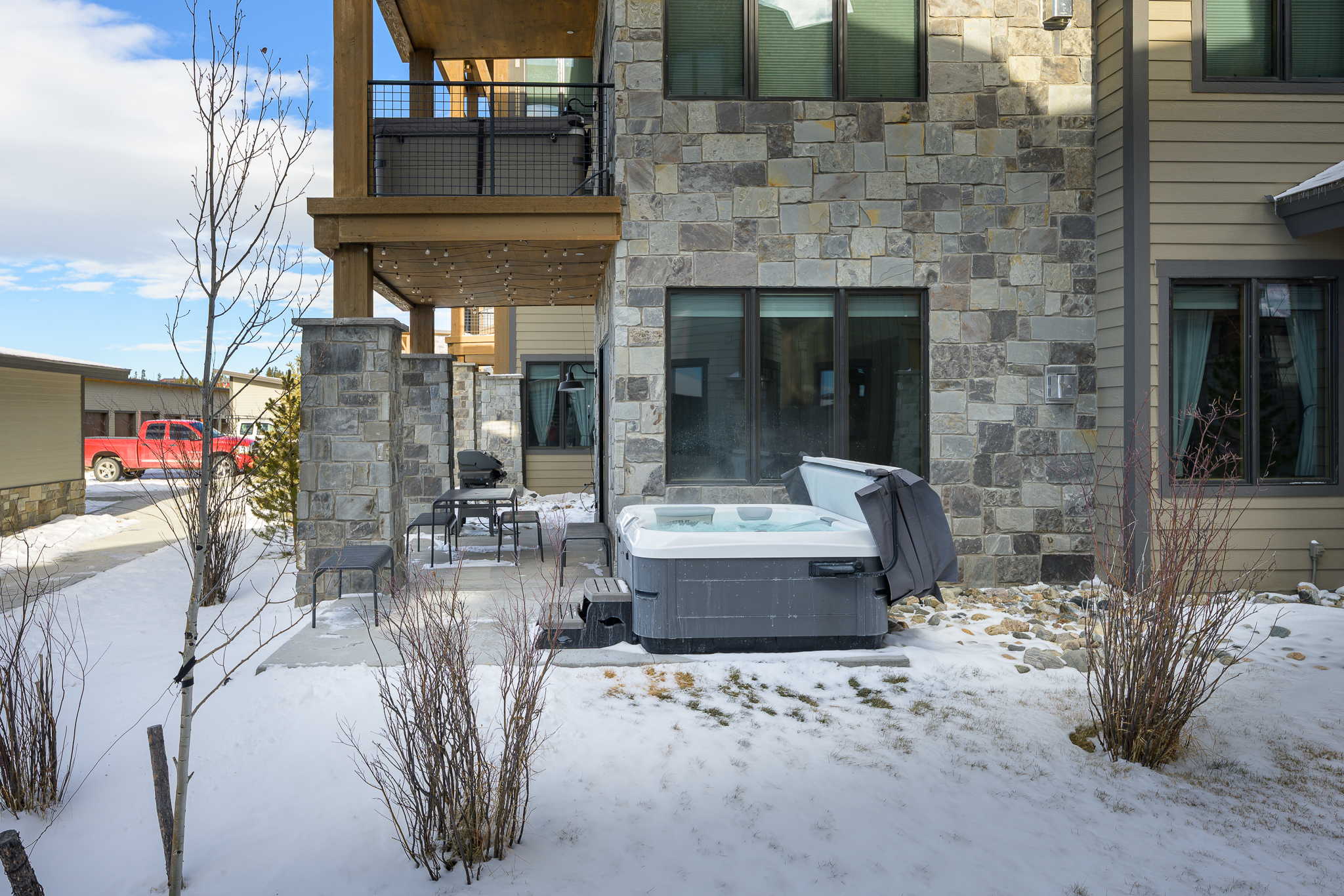  Fully Furnished Luxury Condo in Grand Park - 物件實景