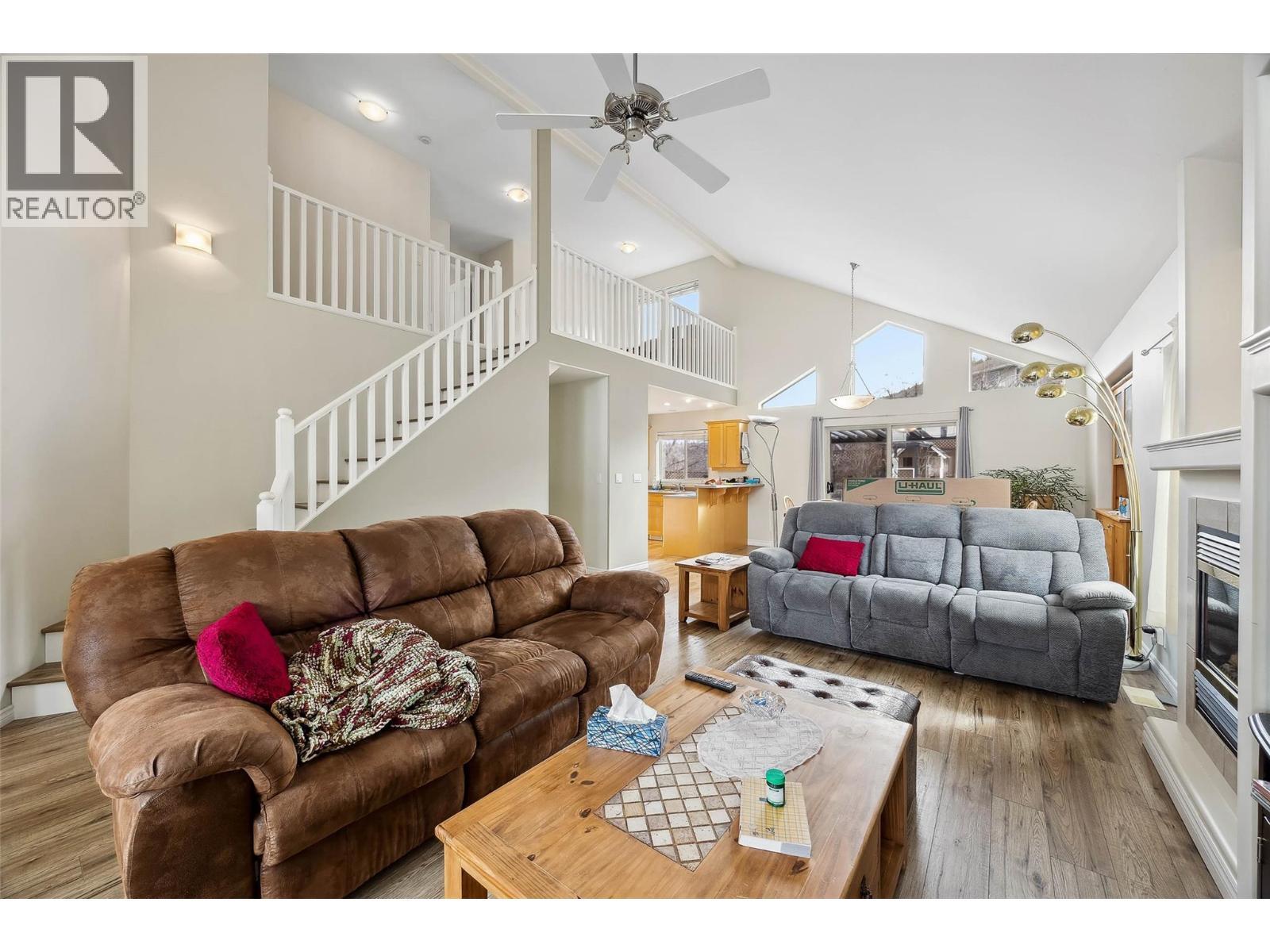 KAMLOOPS, British Columbia, V1S 1X9, CA, 4 Bedrooms Bedrooms, ,2 BathroomsBathrooms,Residential,For Sale,1950307