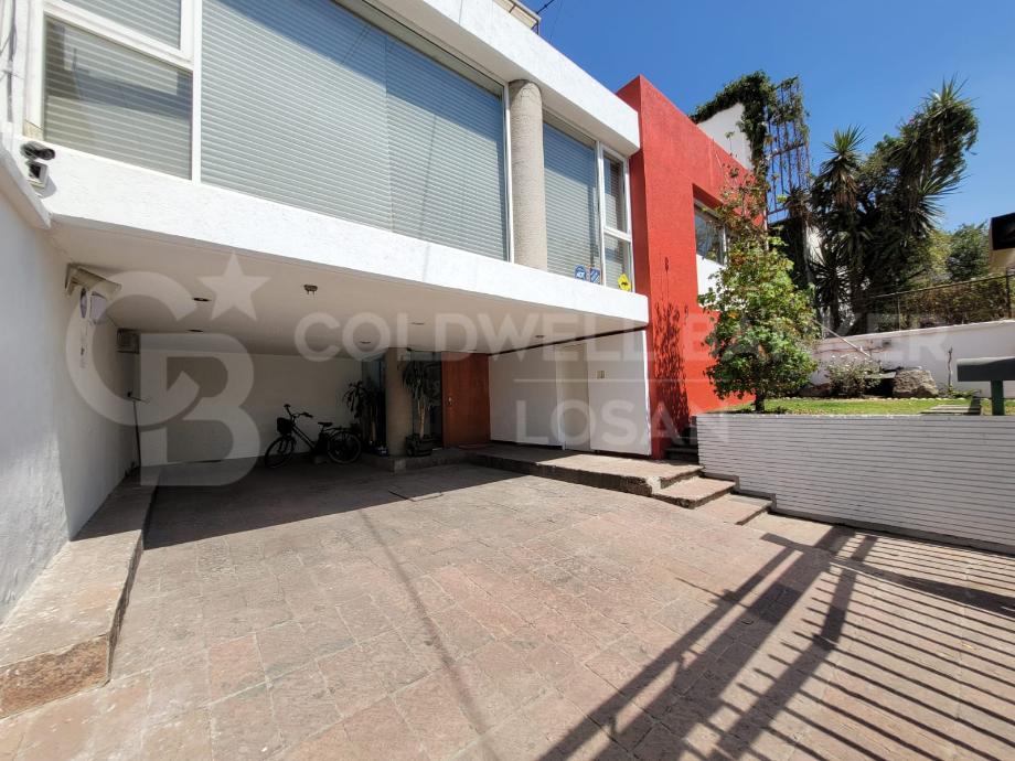 Naucalpan de Juárez, Estado de méxico, 53100, Mexico, 3 Bedrooms Bedrooms, ,4 BathroomsBathrooms,Residential,For Sale,1917884