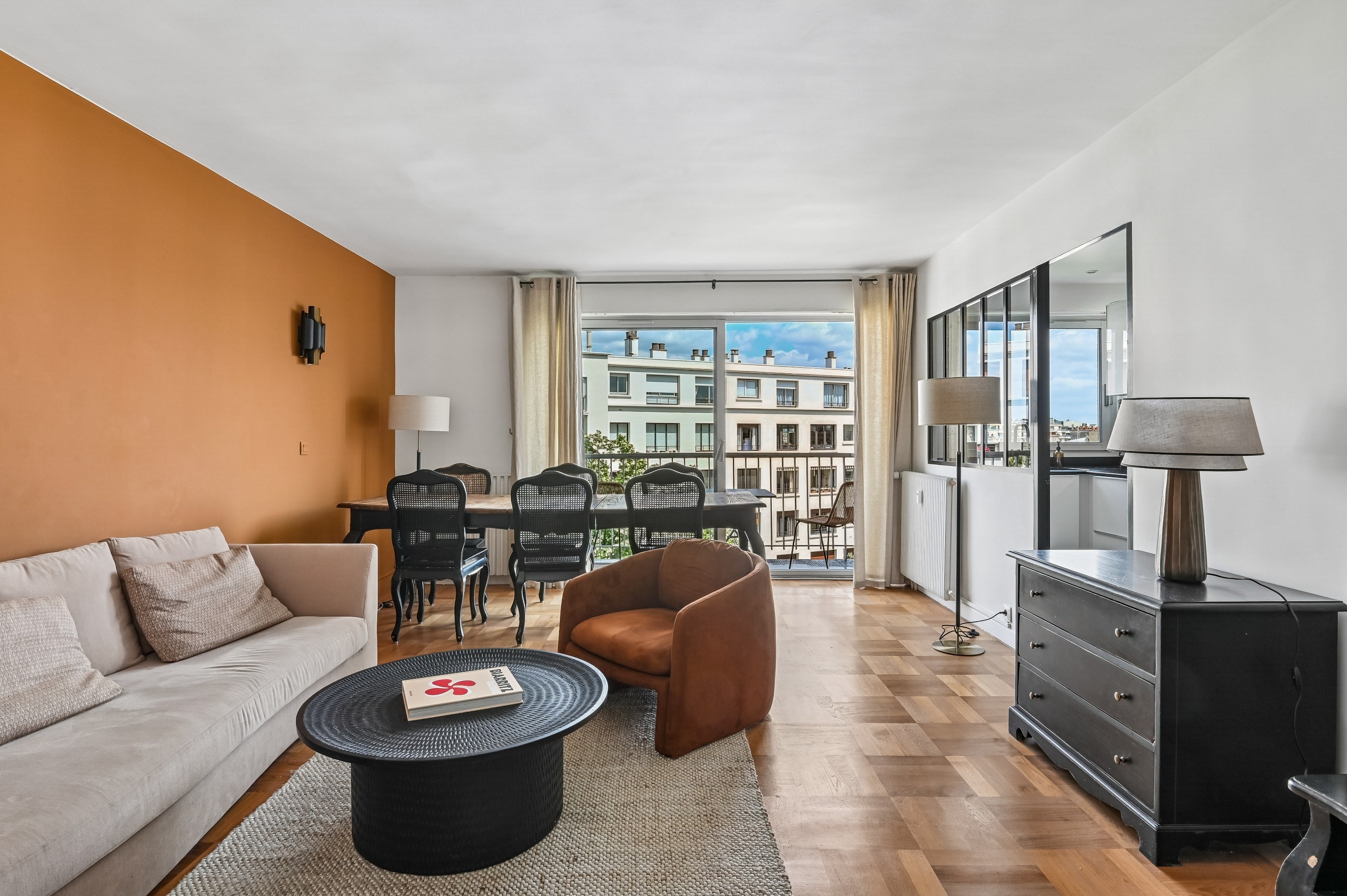  Family Apartment on a High Floor with Parking – Paris 16th Victor Hugo - 物件實景
