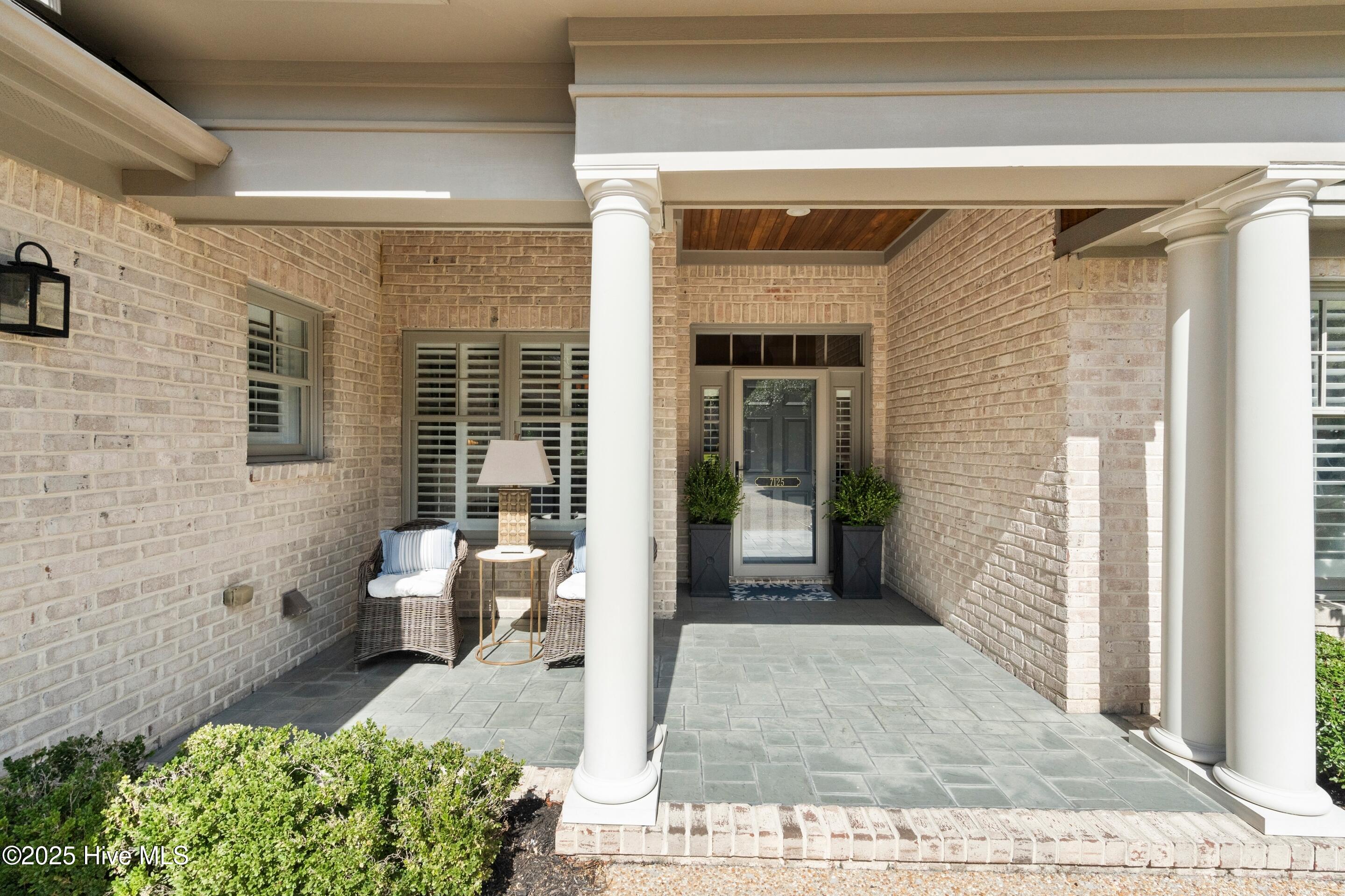 Wilmington, North Carolina, 28405, United States, 3 Bedrooms Bedrooms, ,3 BathroomsBathrooms,Residential,For Sale,1924971