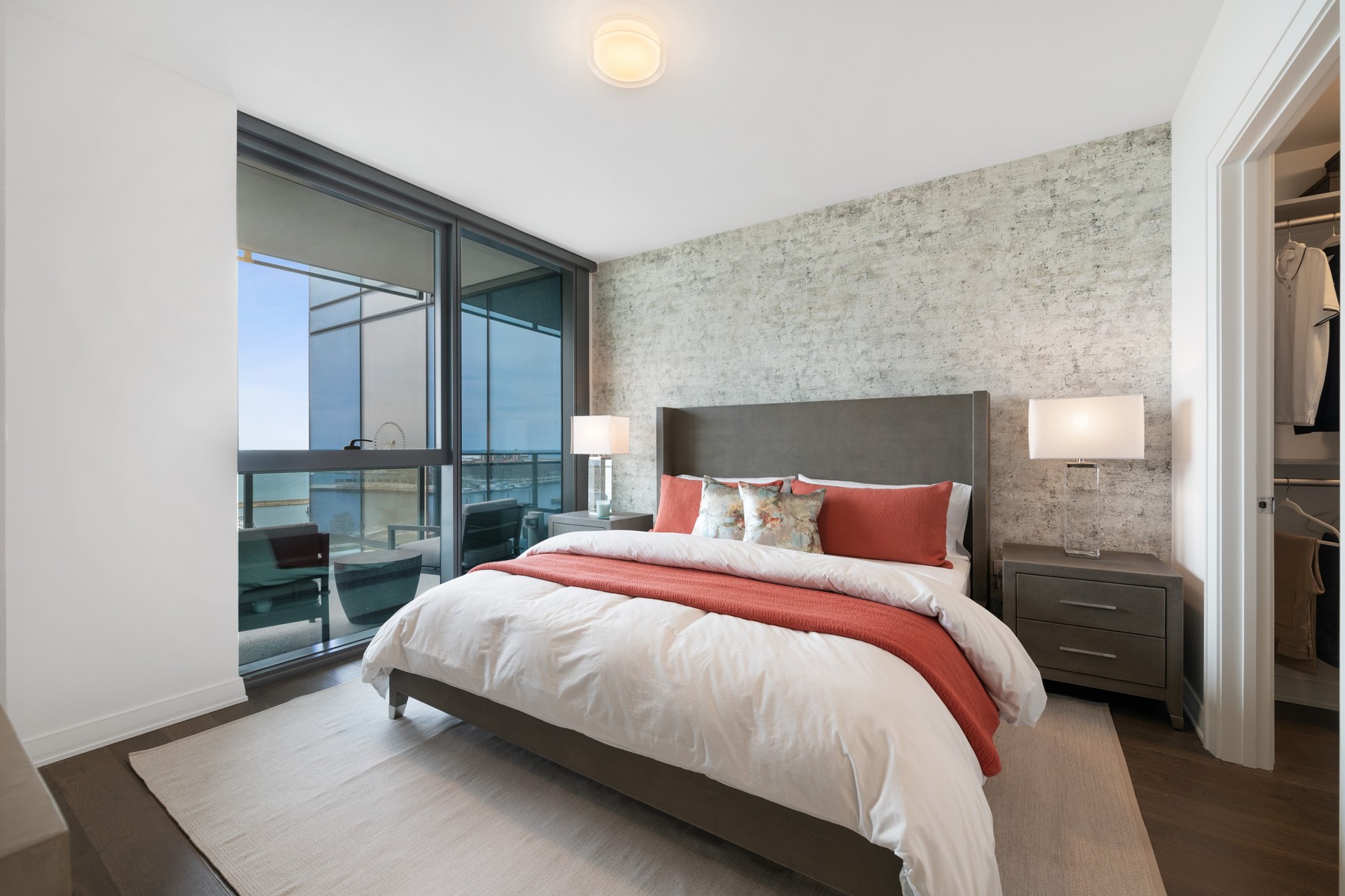  Experience Luxury Resort-Style Lakefront Living at Cirrus - 物件實景