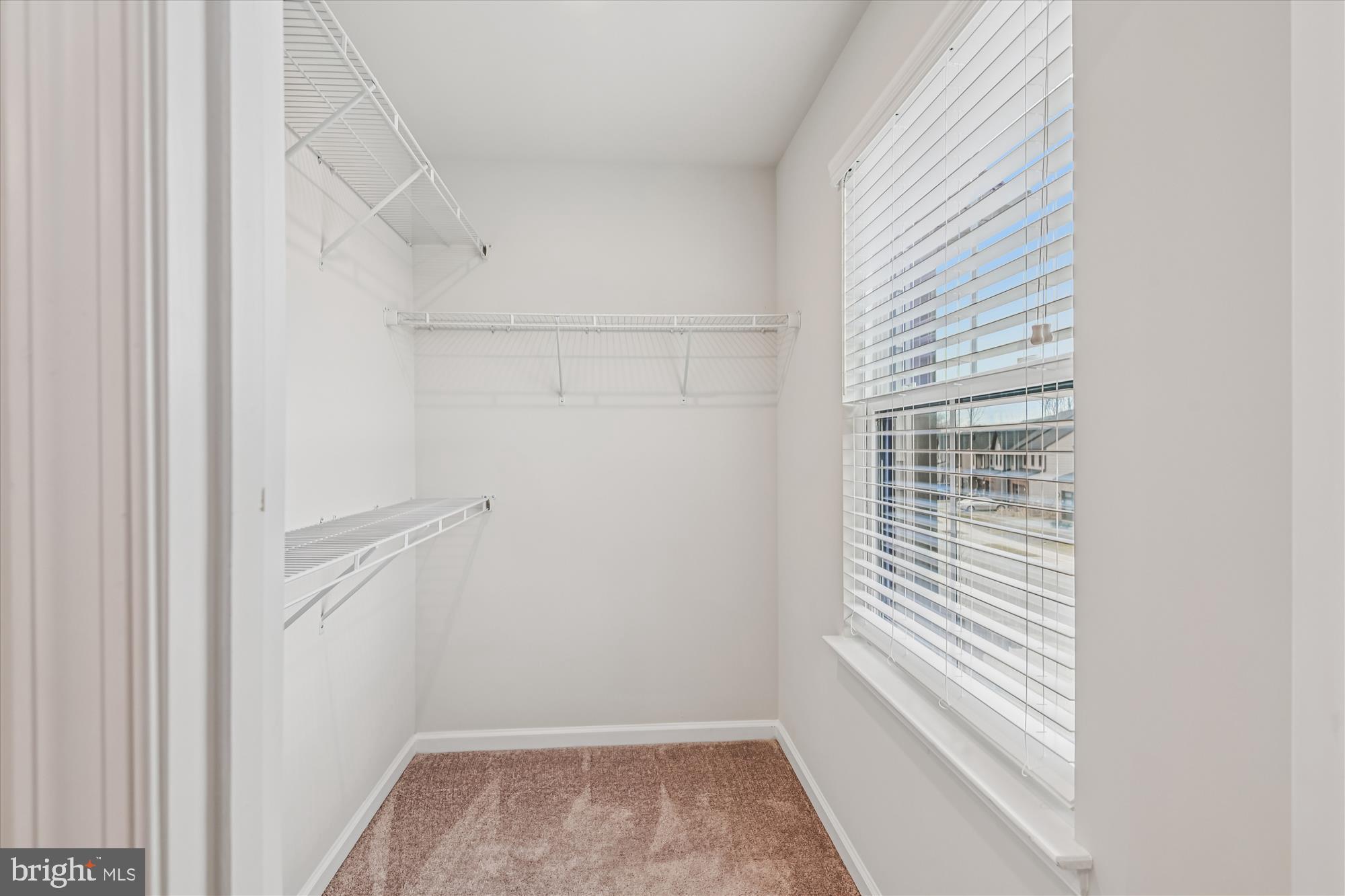 Glen Burnie, Maryland, 21060, United States, 4 Bedrooms Bedrooms, ,4 BathroomsBathrooms,Residential,For Sale,2010284