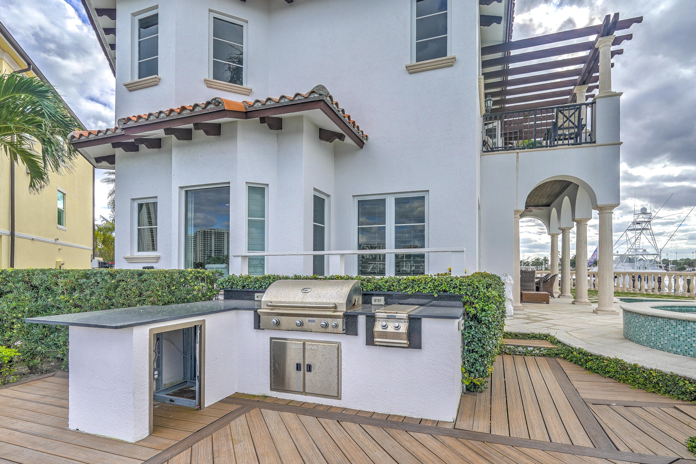 Singer Island, Florida, 33404, United States, 4 Bedrooms Bedrooms, ,5 BathroomsBathrooms,Residential,For Sale,1906755