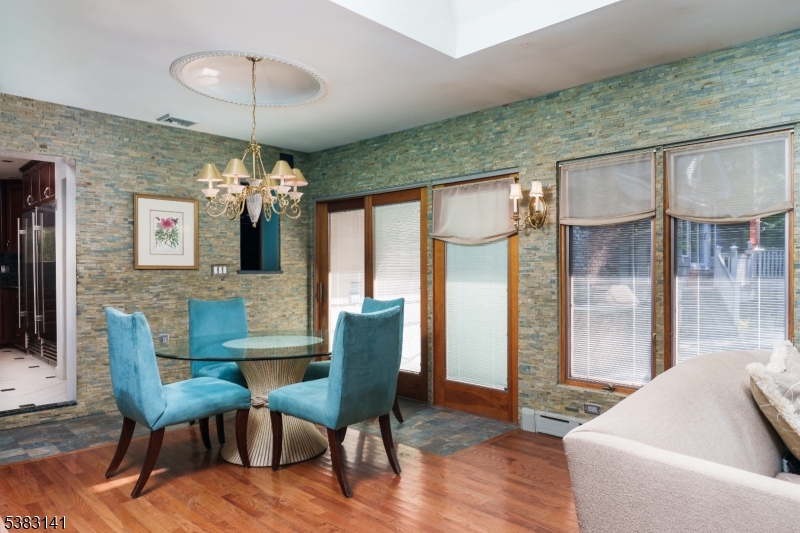 Kinnelon Boro, New Jersey, 07405, United States, 4 Bedrooms Bedrooms, ,4 BathroomsBathrooms,Residential,For Sale,1941980