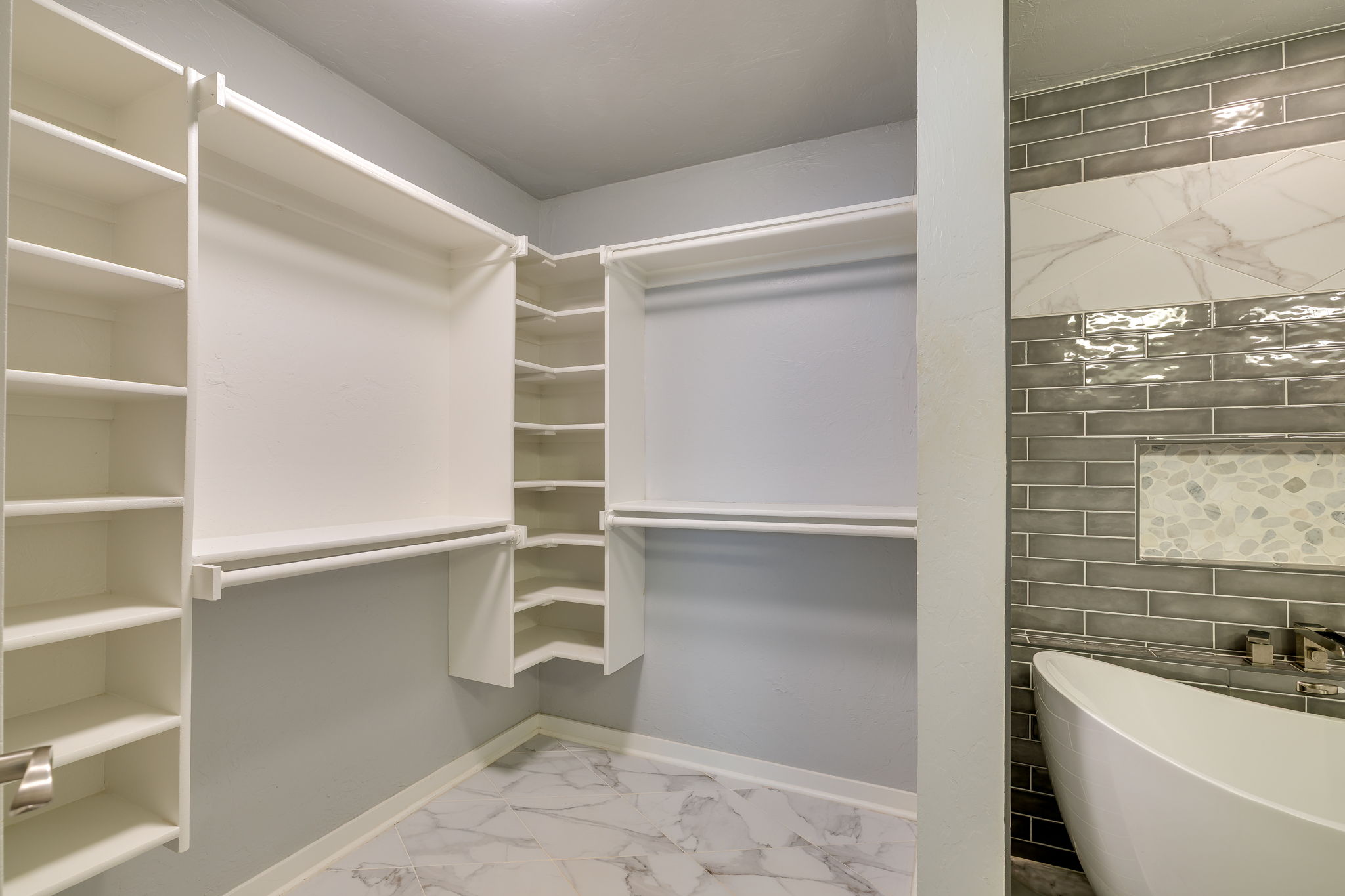  2405 Northwest 59th Street, Oklahoma City, OK 73112 - 物件實景