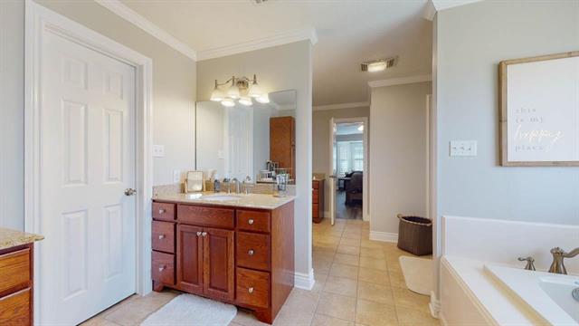 Brookeland, Texas, 75931, United States, 4 Bedrooms Bedrooms, ,3 BathroomsBathrooms,Residential,For Sale,1784876