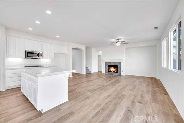 Hemet, California, 92545, United States, 4 Bedrooms Bedrooms, ,4 BathroomsBathrooms,Residential,For Sale,1995589