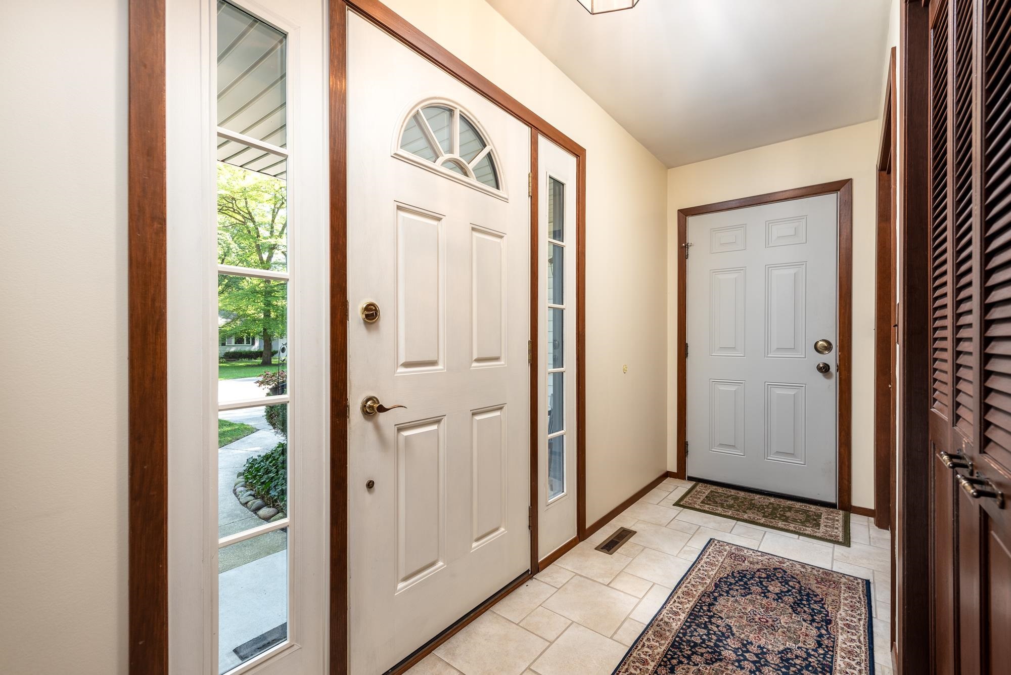 Sanford, Michigan, 48657, United States, 3 Bedrooms Bedrooms, ,3 BathroomsBathrooms,Residential,For Sale,1873518